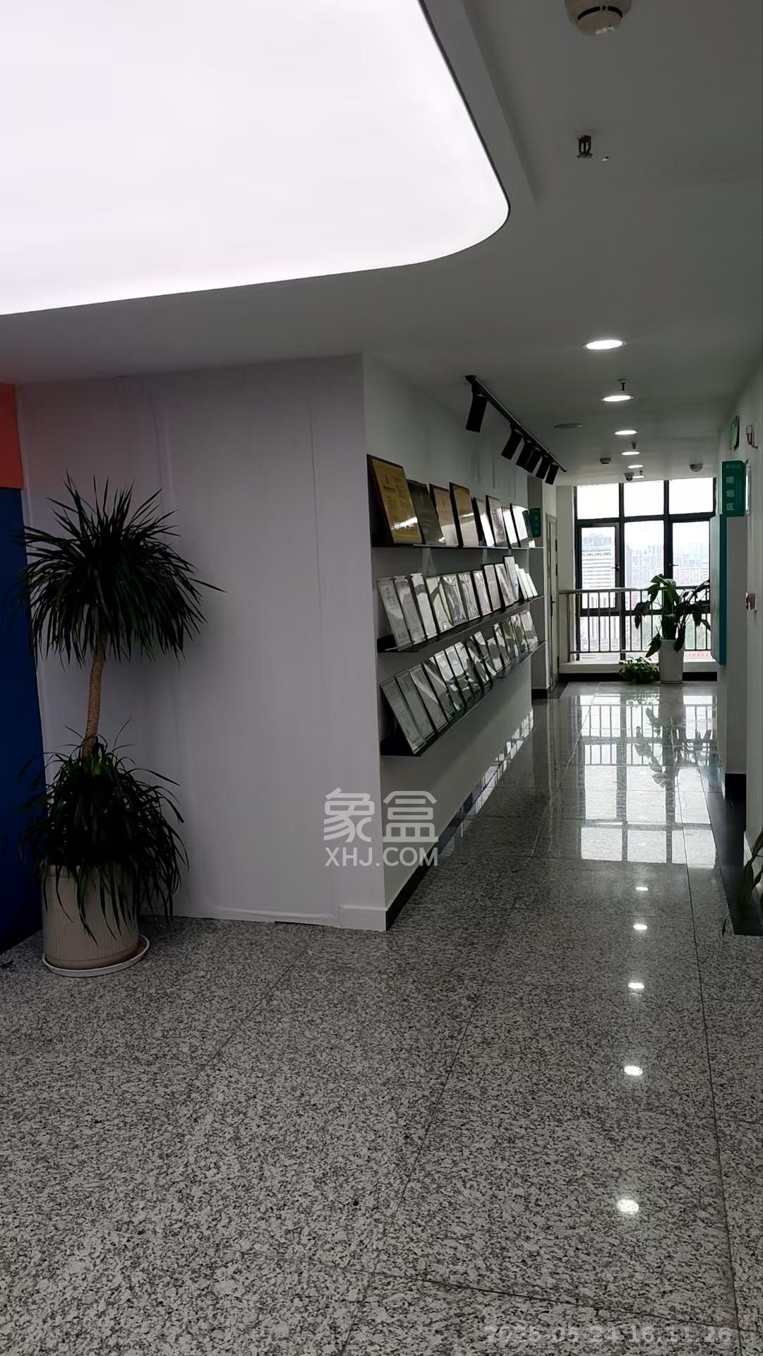 英维创新大厦   1300.0㎡      65000.0元/月室内图