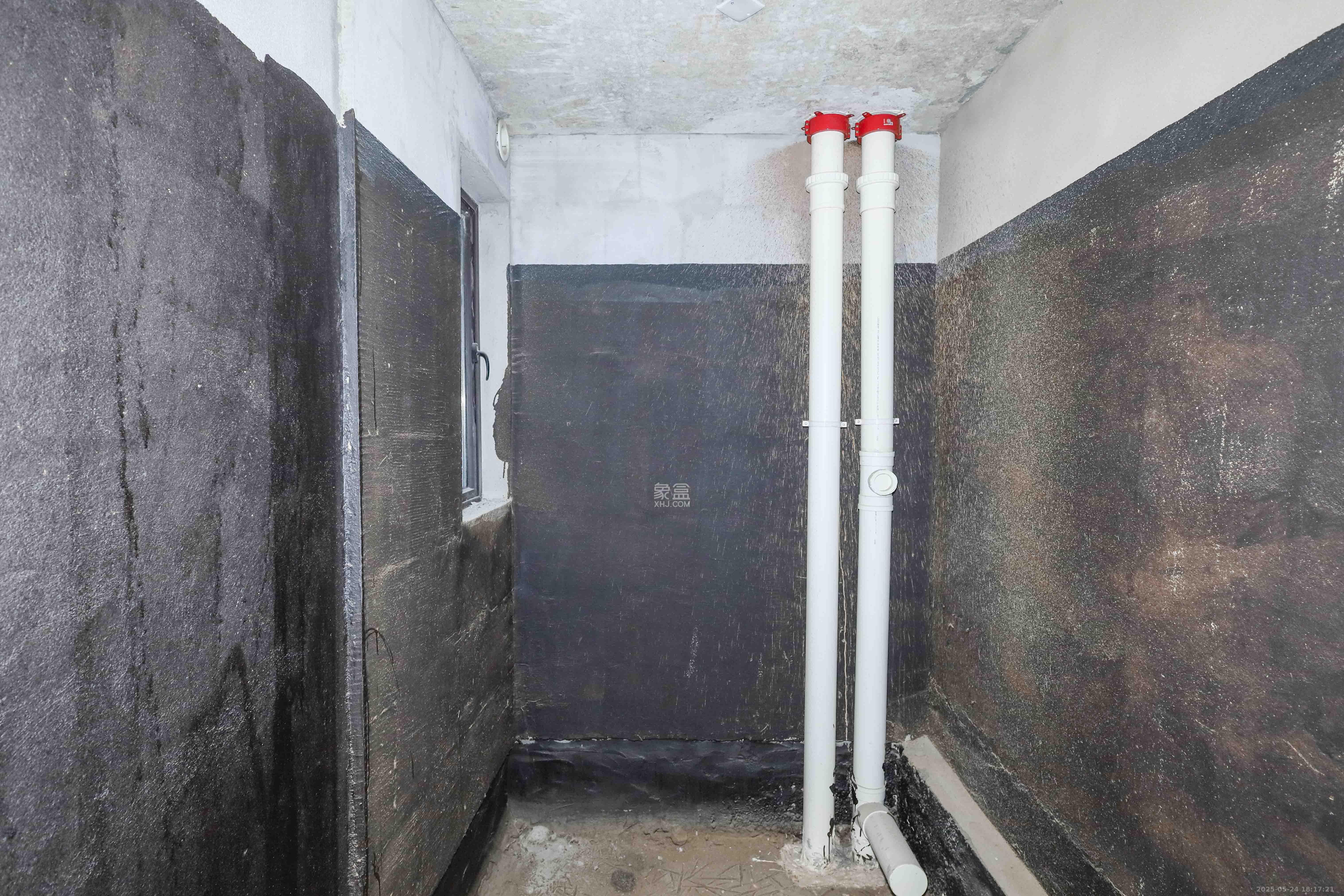 中国铁建梅溪青秀二期  4室2厅2卫   158.00万卫生间