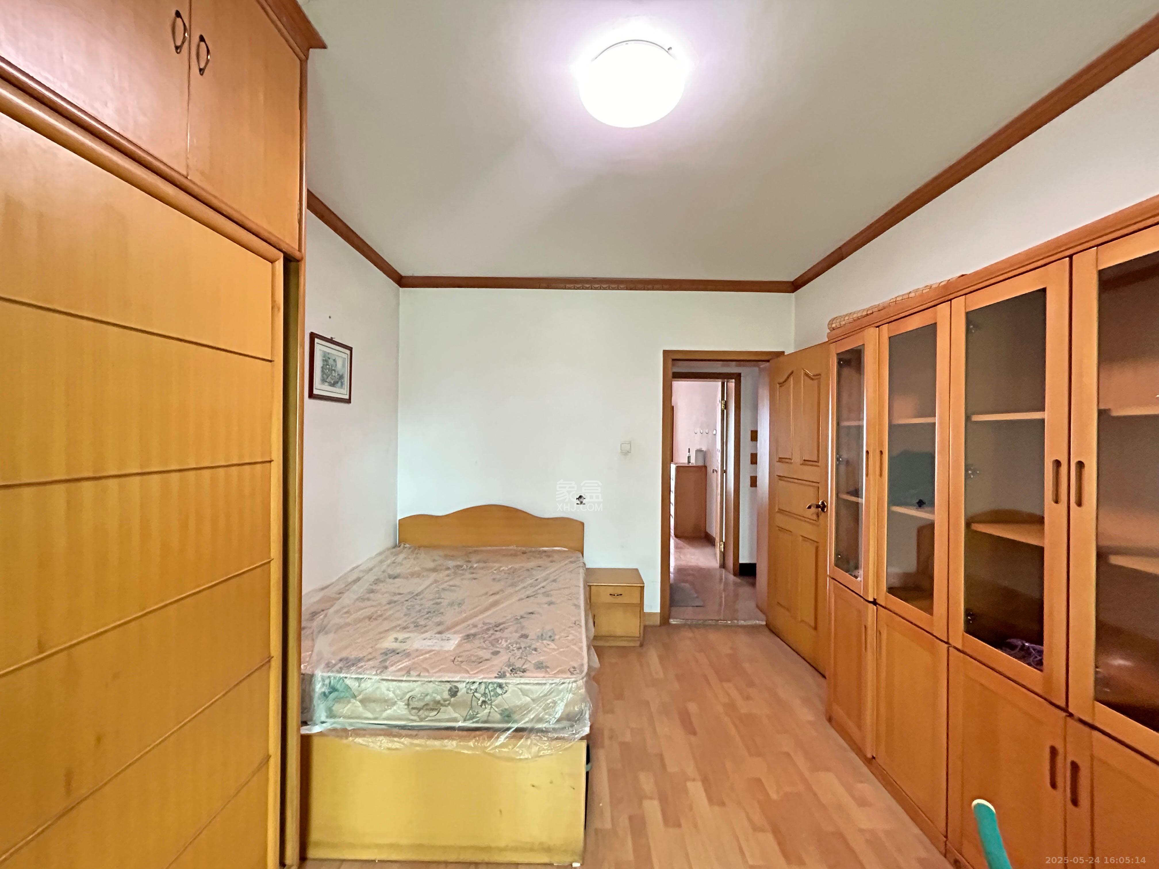 富湘园  3室2厅2卫   2100.00元/月室内图