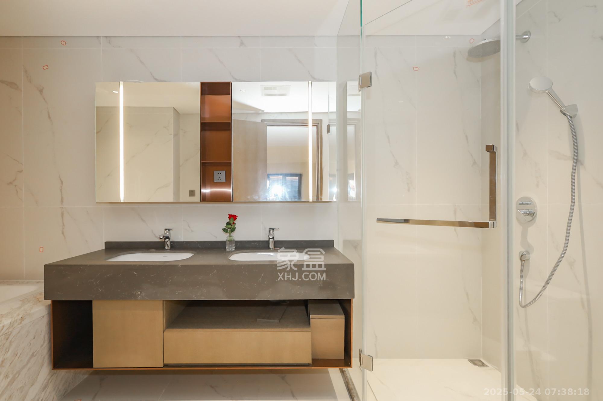 长沙悦府(华润万象城)  4室2厅3卫    13800.0元/月 长沙悦府(华润万象城)  4室2厅3卫    13800.0元/月室内图