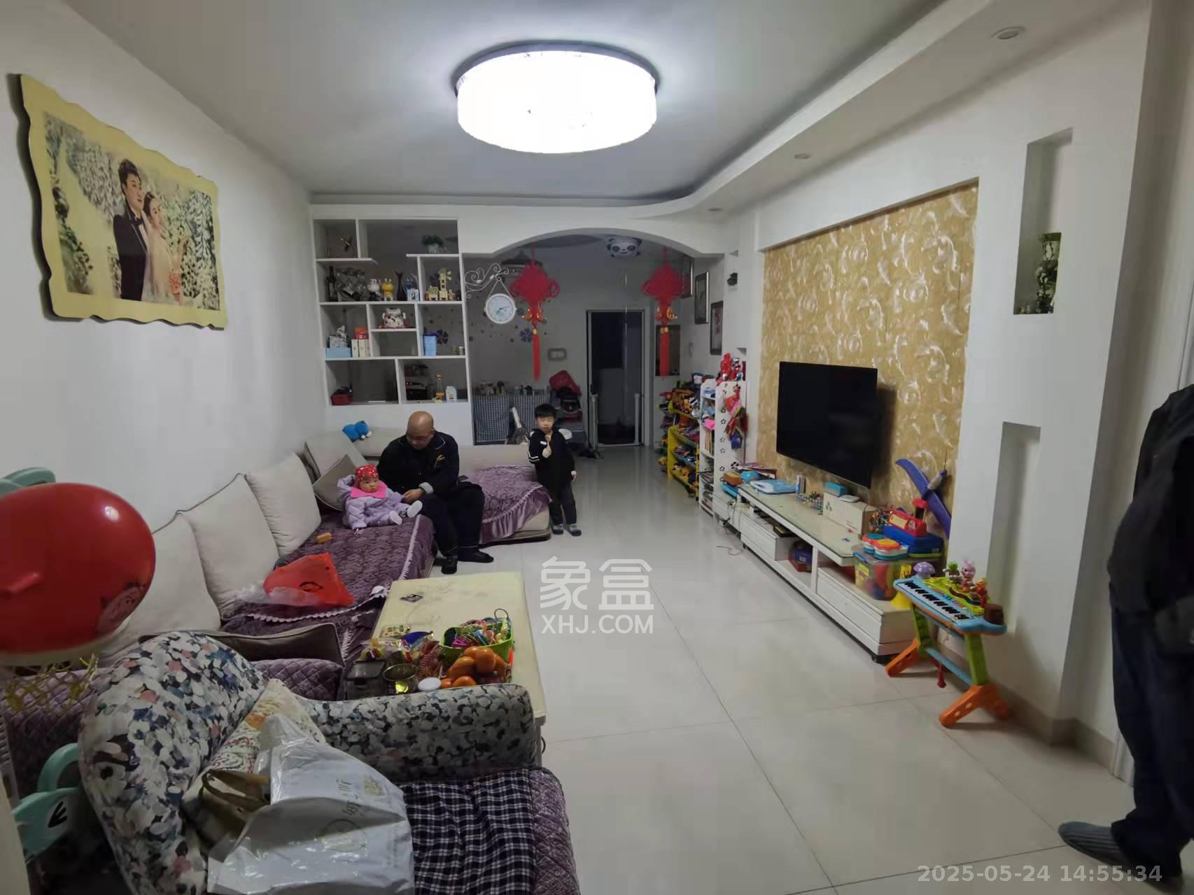 春满江南  4室2厅1卫   1000.00元/月