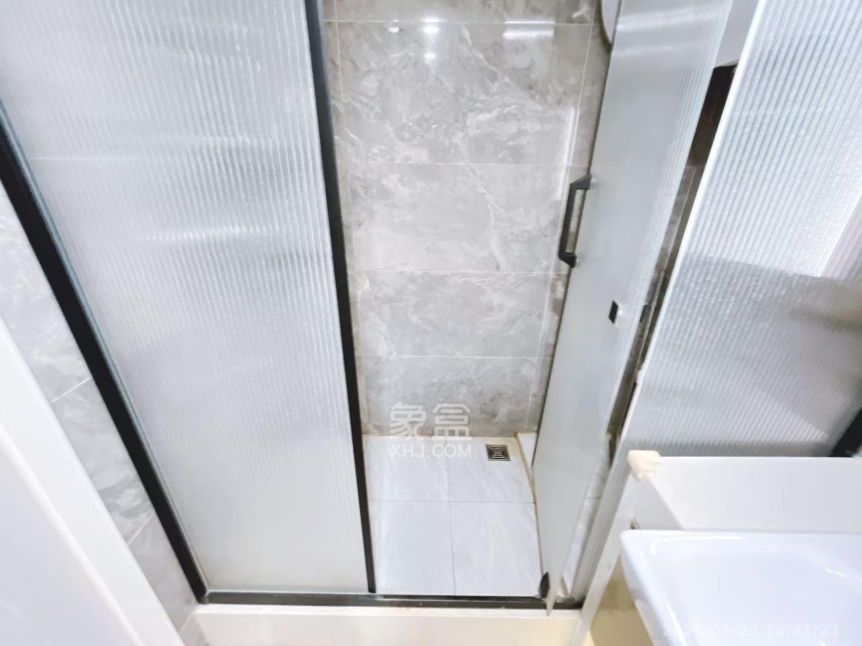 华远华时代 4室1厅2卫 5500.0元/月 华远华时代 4室1厅2卫 5500.0元/月室内图