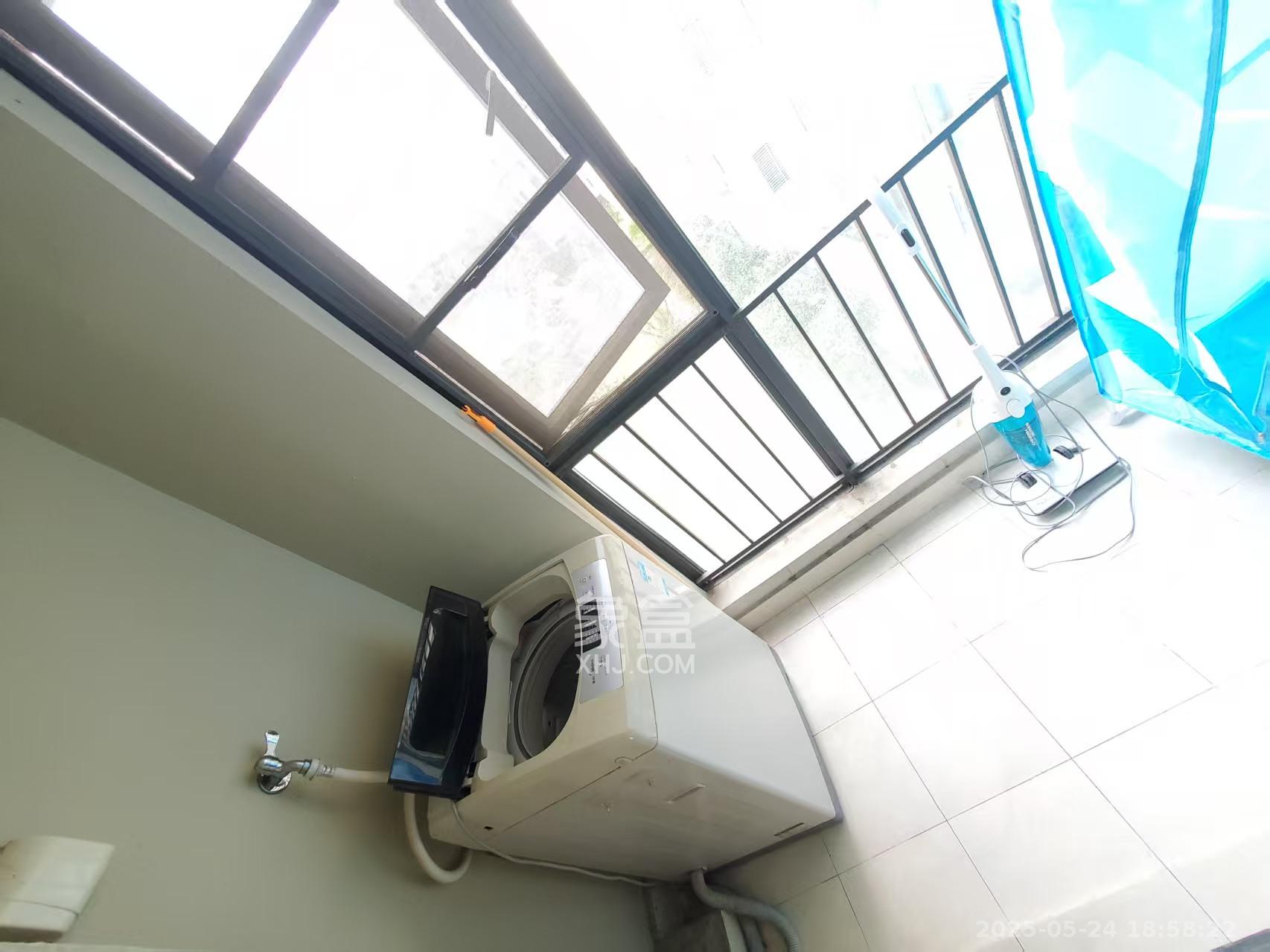 万科城  1室1厅1卫   1400.00元/月室内图