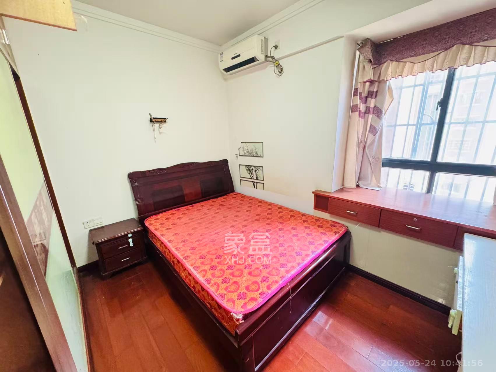 欧园 1室1厅1卫 1800.0元/月 欧园 1室1厅1卫 1800.0元/月室内图