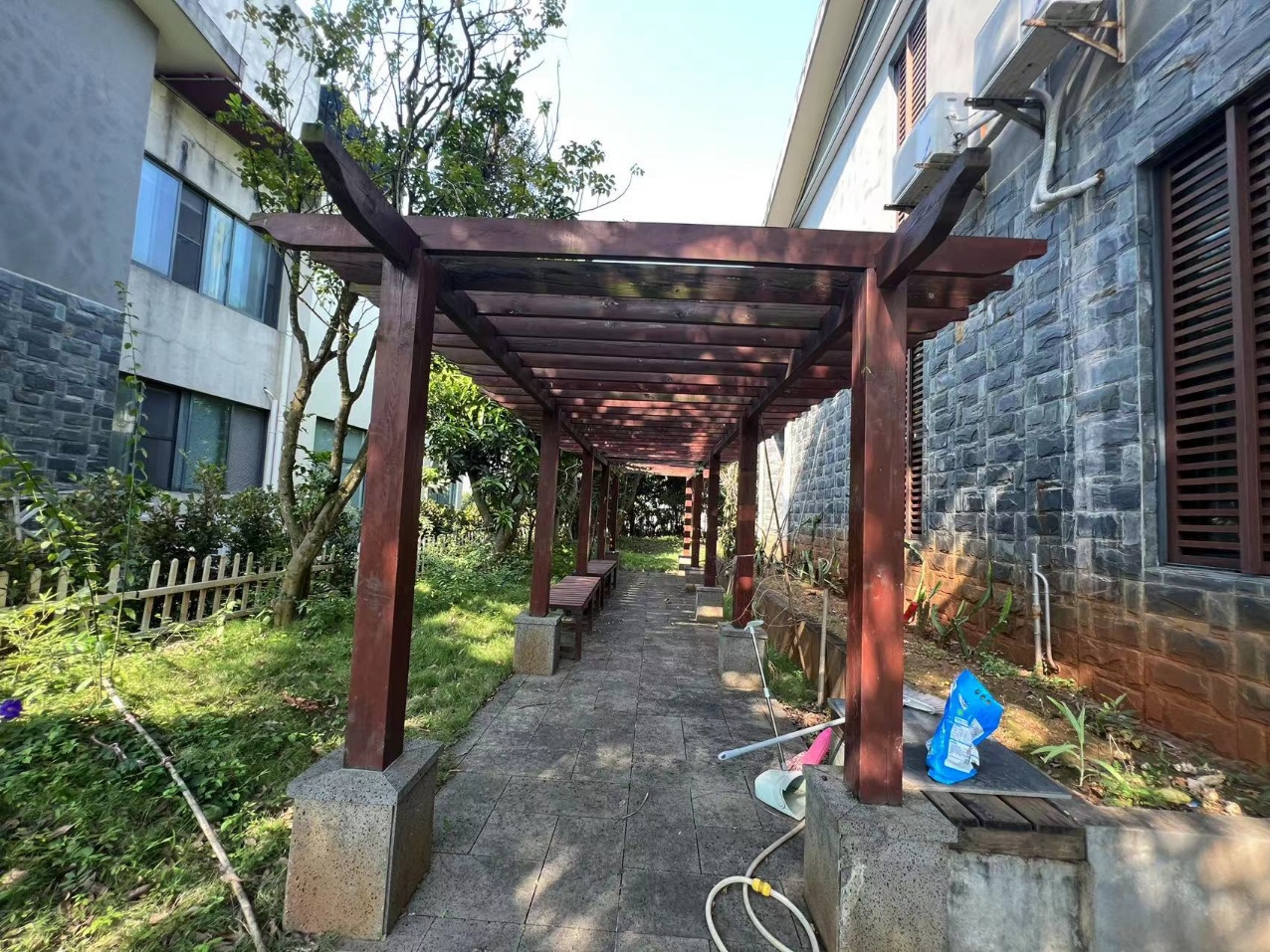 泰达比华利山庄  5室3厅1卫   25000.00元/月室内图