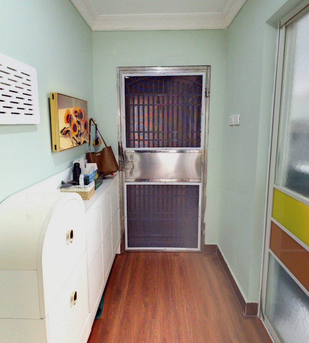 金域湾畔  2室2厅1卫    123.0万 金域湾畔  2室2厅1卫    123.0万客厅