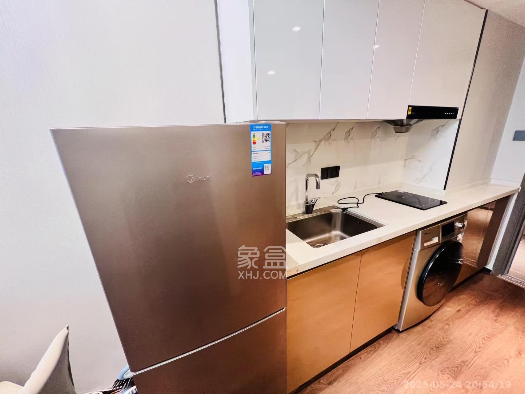 达美寰宇中心  2室2厅1卫   3500.00元/月室内图