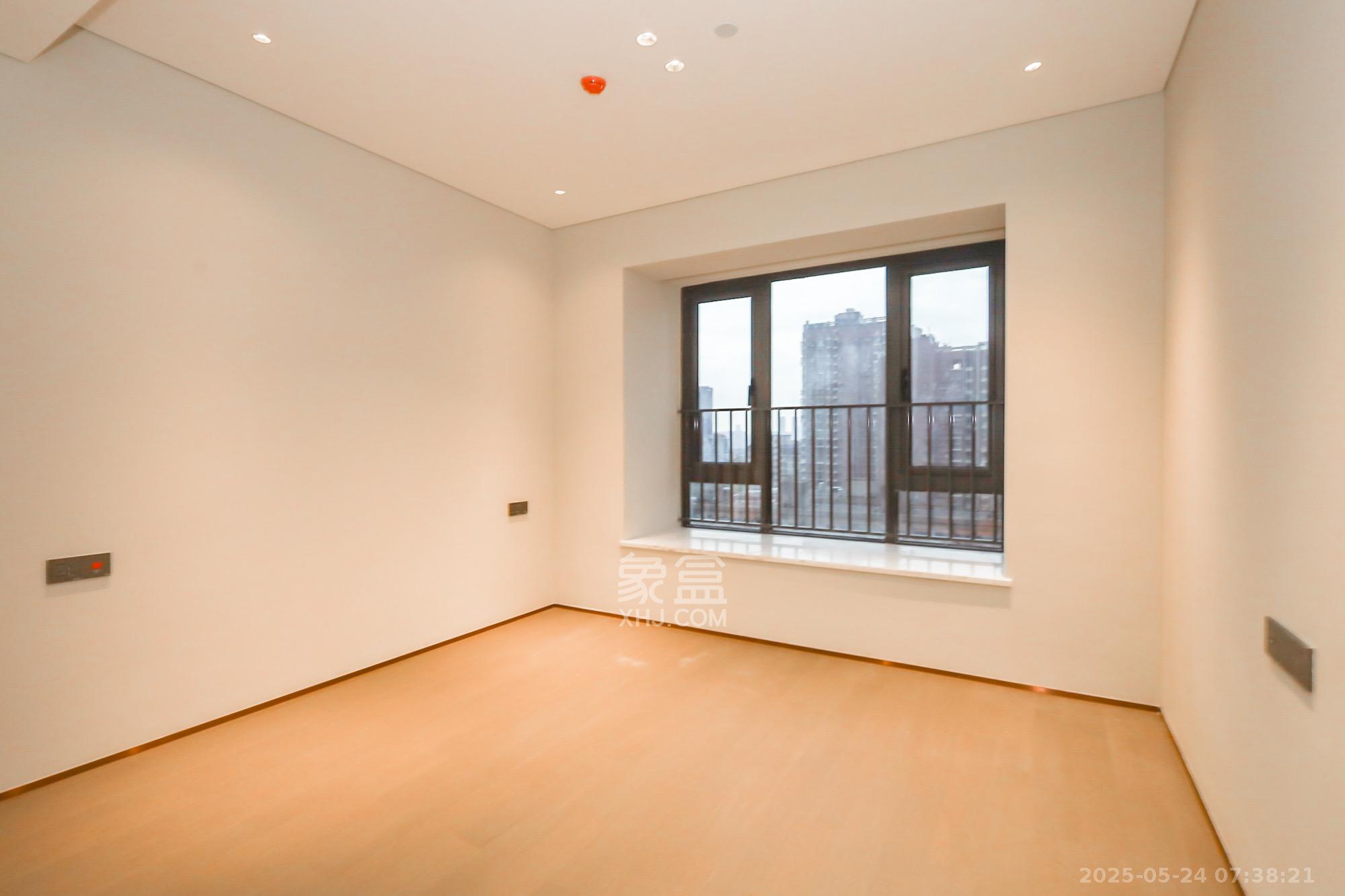 长沙悦府(华润万象城)  4室2厅3卫    13800.0元/月 长沙悦府(华润万象城)  4室2厅3卫    13800.0元/月室内图