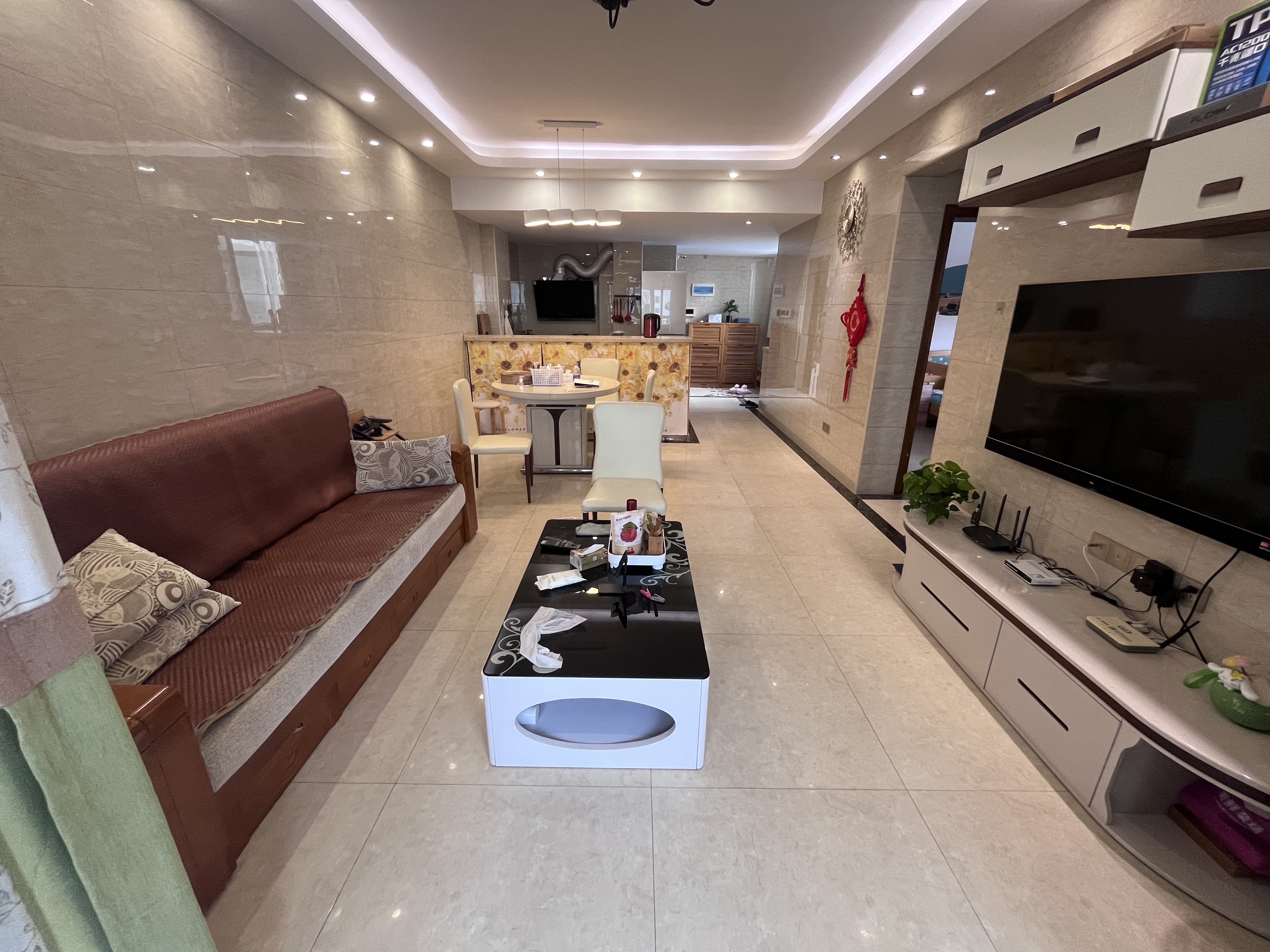 盛达景都三期  2室2厅1卫   4100.00元/月室内图