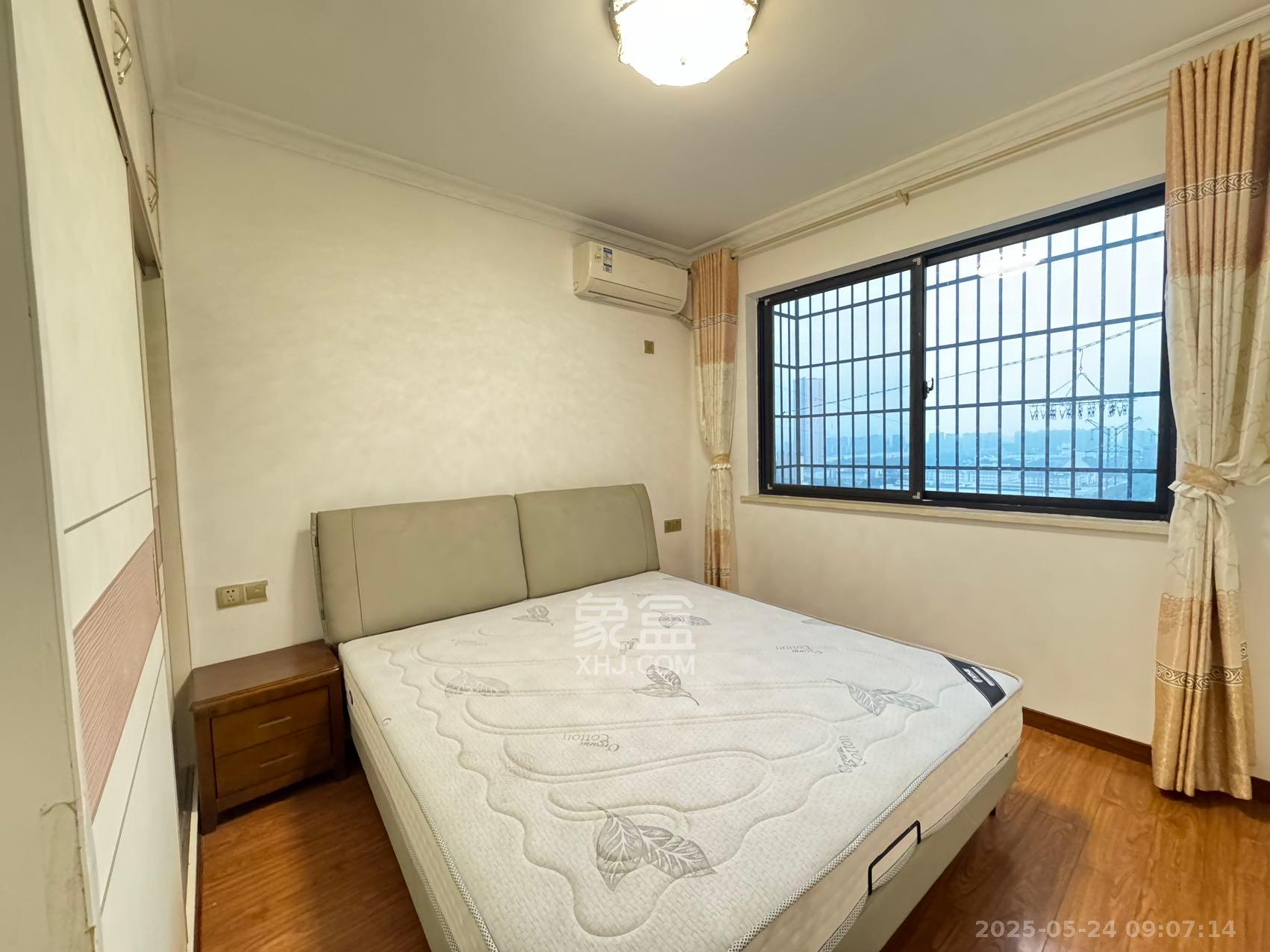 康桥长郡  4室2厅1卫    1780.0元/月 康桥长郡  4室2厅1卫    1780.0元/月室内图