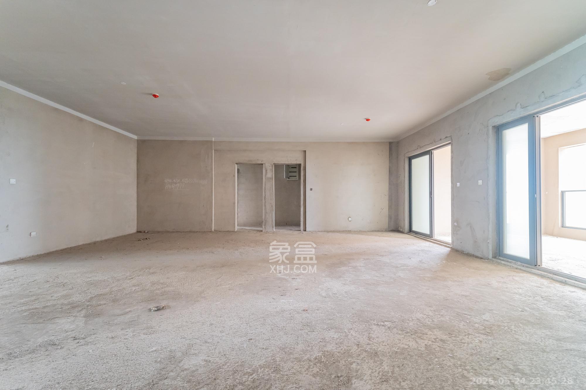 碧桂园威尼斯城  5室2厅2卫    340.0万 碧桂园威尼斯城  5室2厅2卫    340.0万其他