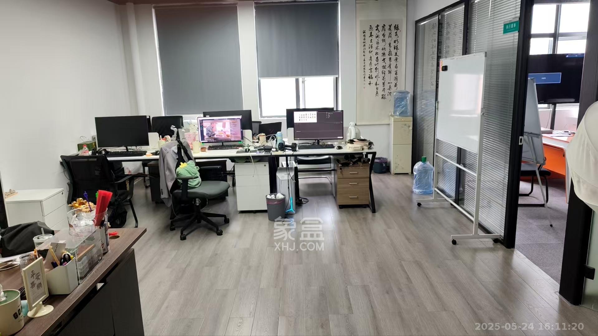 英维创新大厦   1300.0㎡      65000.0元/月室内图