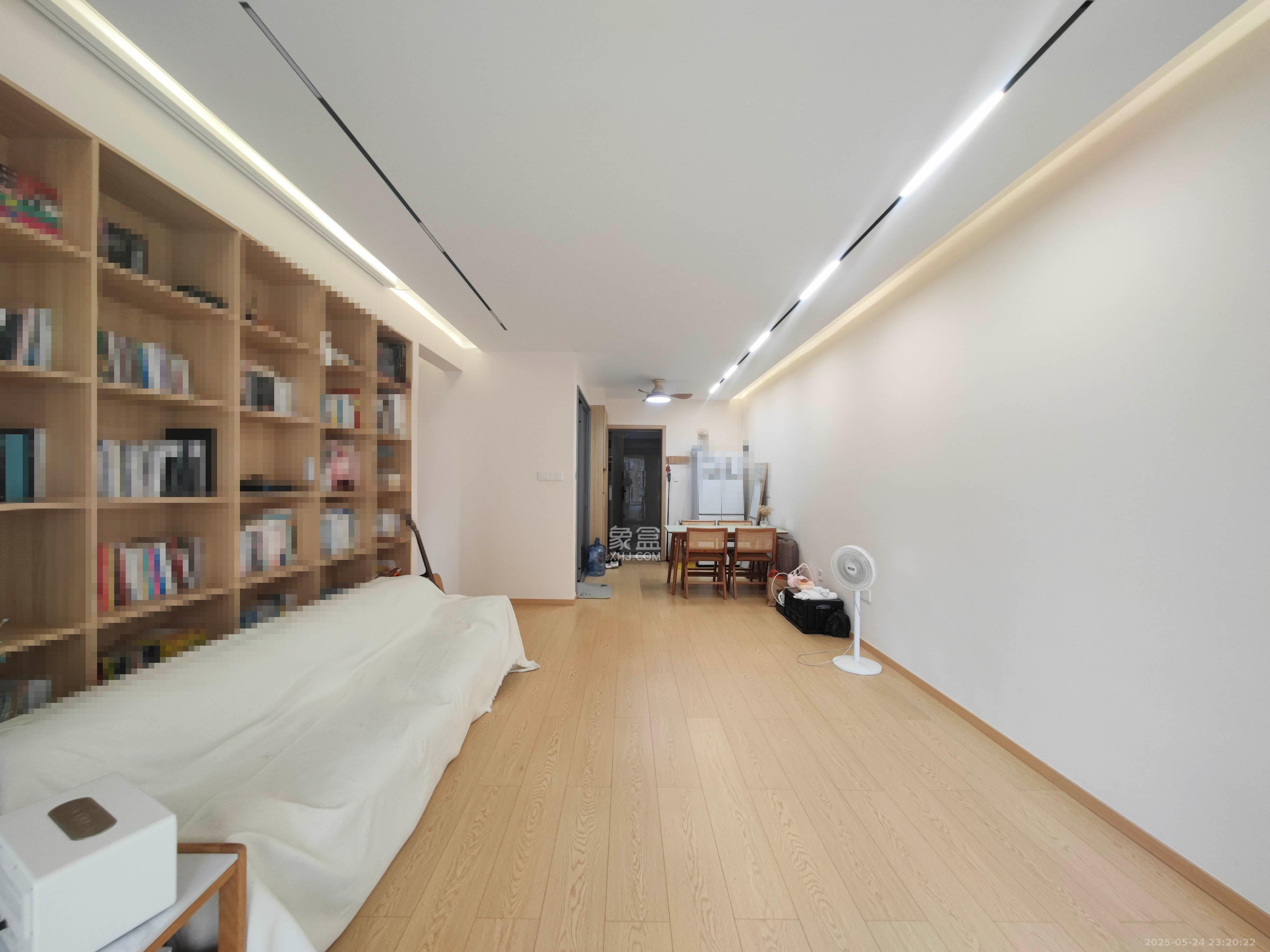 润和翰文府 3室2厅2卫 110.0万 润和翰文府 3室2厅2卫 110.0万客厅