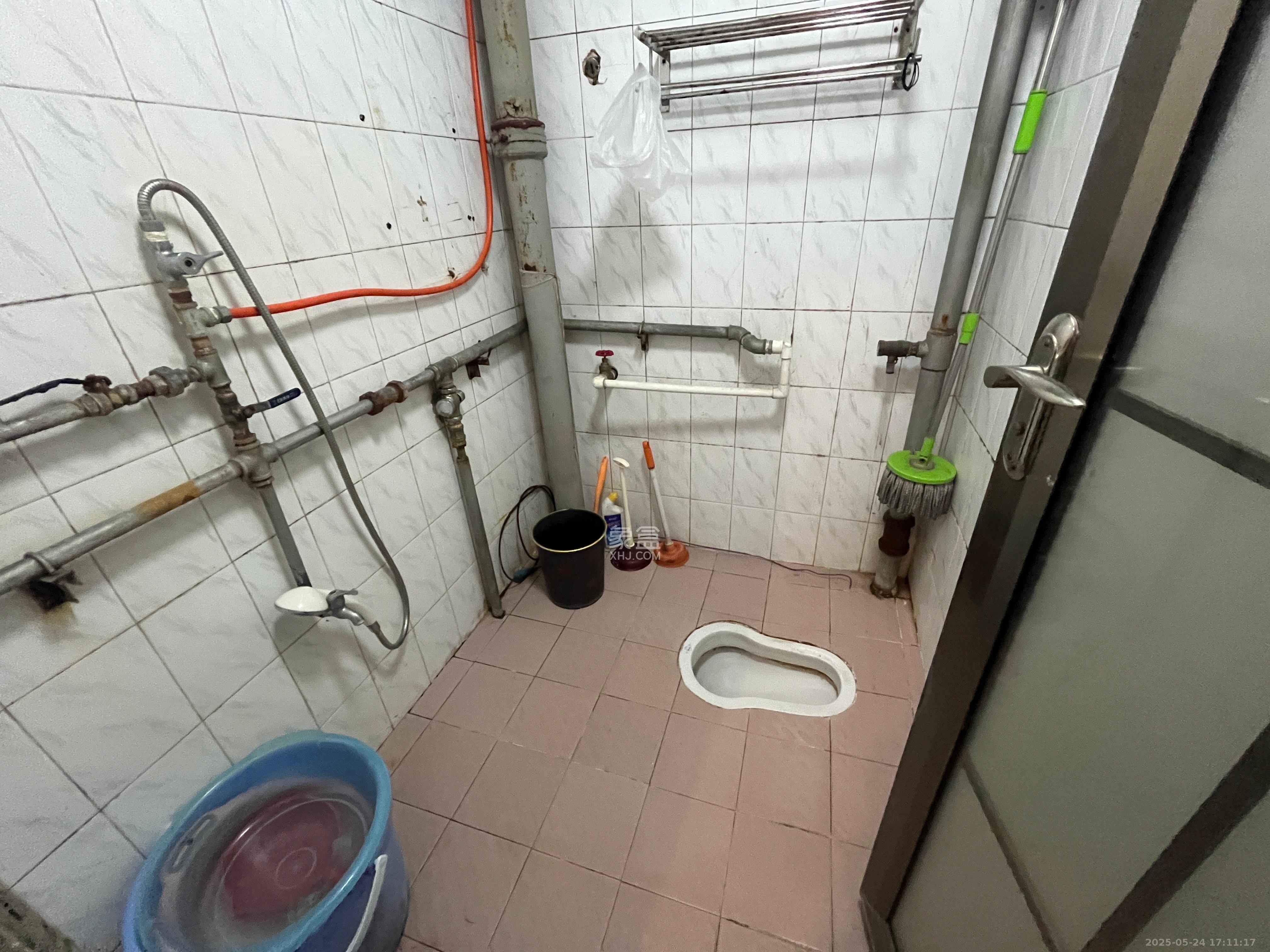 金科园 3室2厅1卫 1900.0元/月 金科园 3室2厅1卫 1900.0元/月室内图