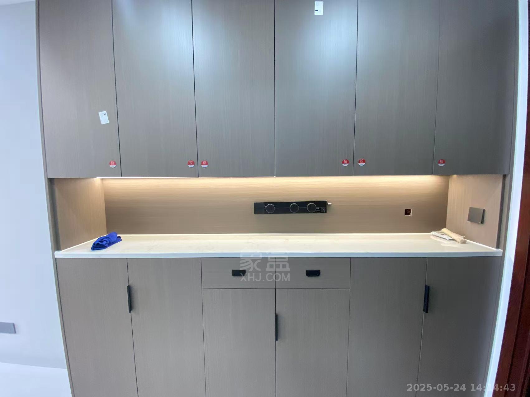 奥园广场  1室0厅1卫   1400.00元/月室内图