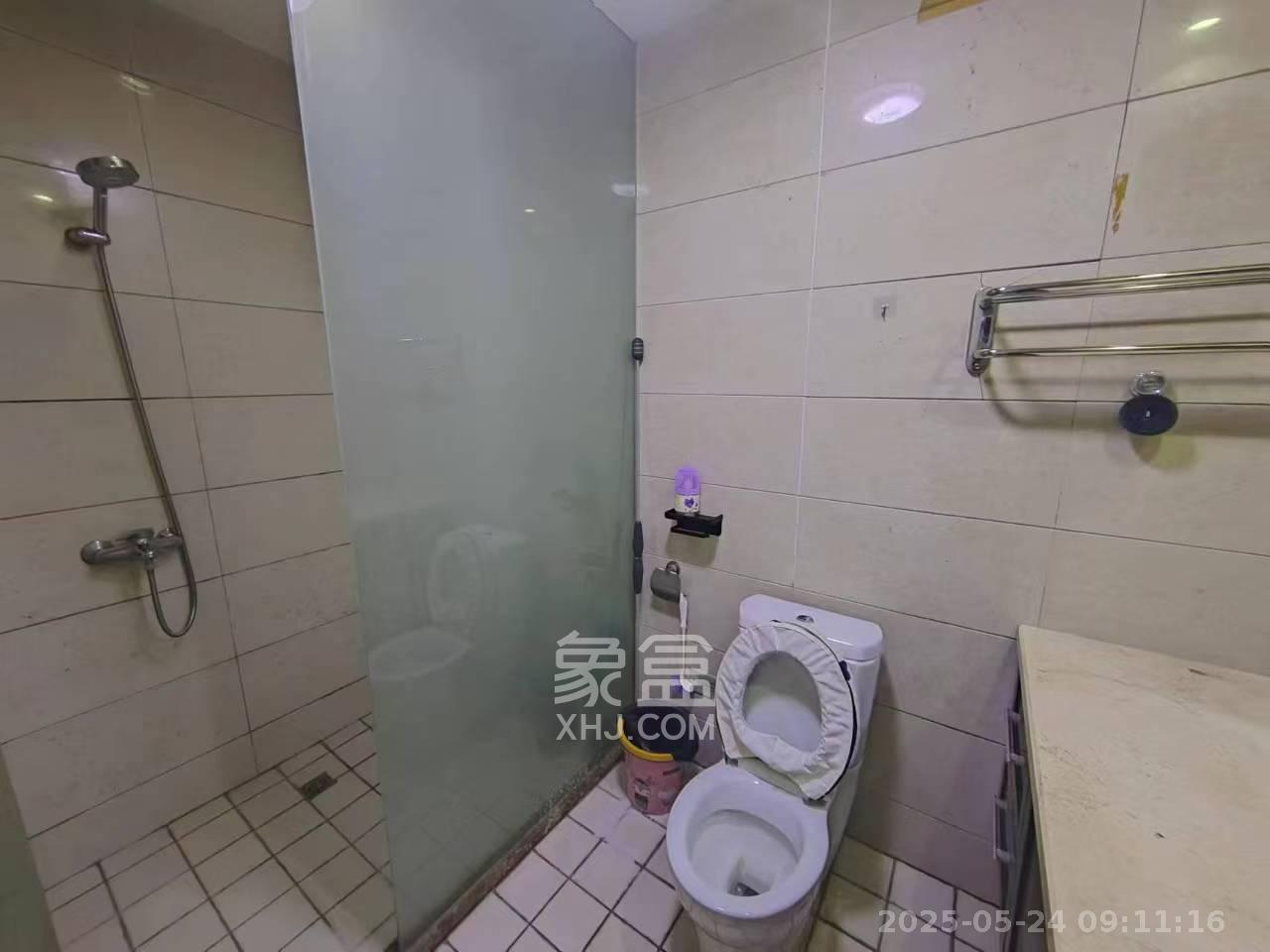 铂宫  1室1厅1卫   1900.00元/月室内图