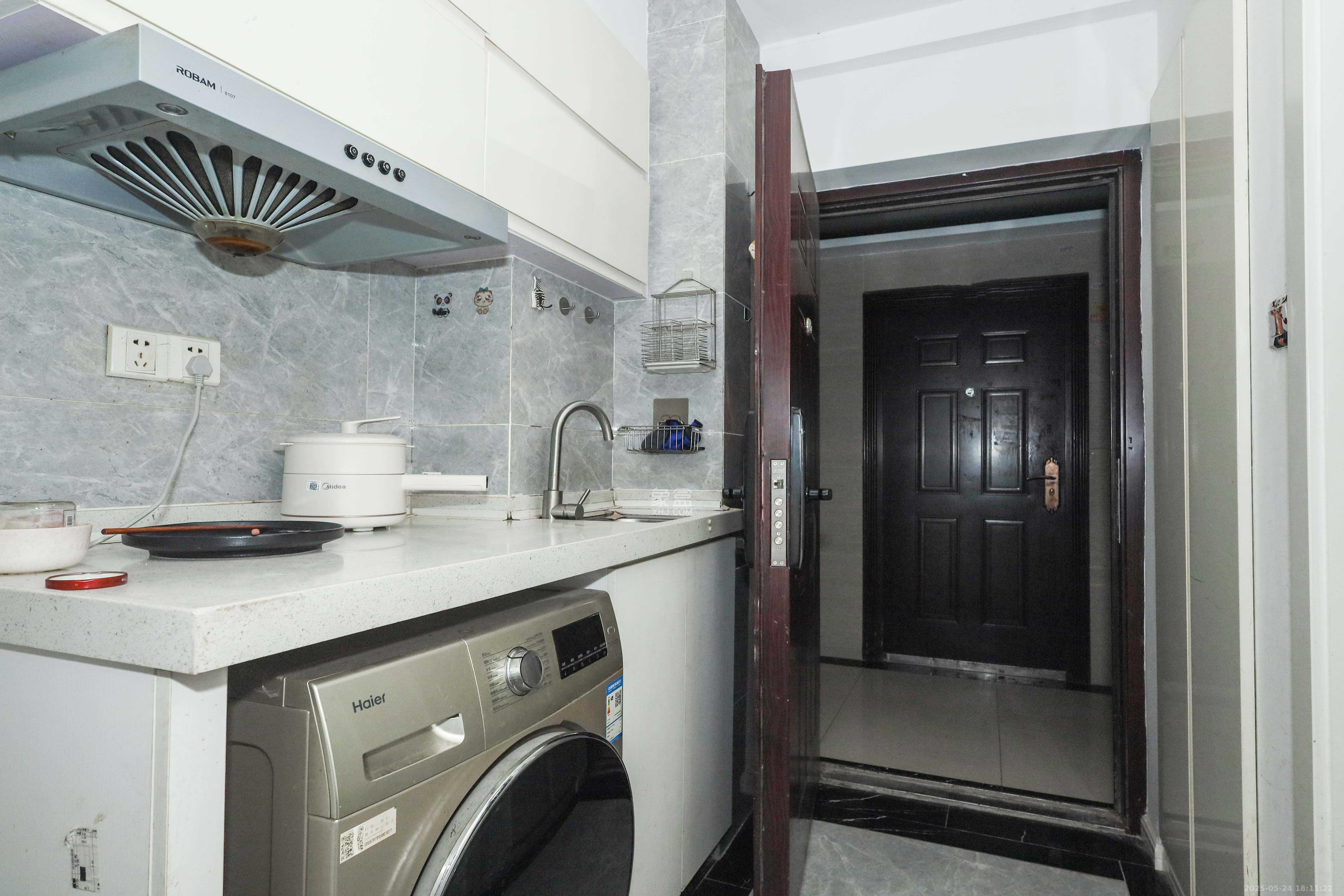 梅溪鑫苑名家  1室0厅0卫    20.0万 梅溪鑫苑名家  1室0厅0卫    20.0万厨房