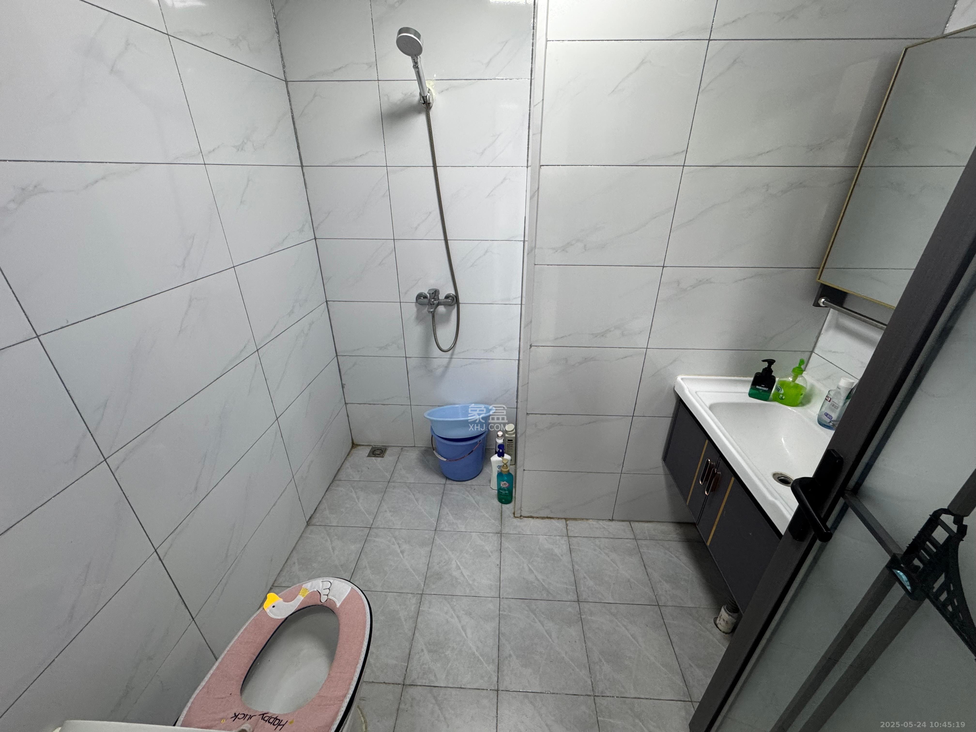 金地铂悦  1室0厅0卫    1600.0元/月 金地铂悦  1室0厅0卫    1600.0元/月室内图