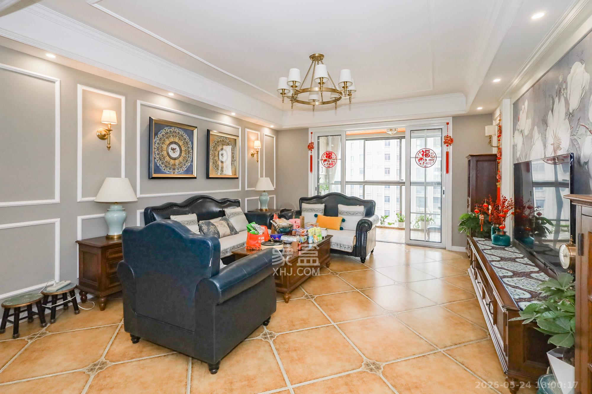 八方小区B区  3室2厅2卫    448.0万 八方小区B区  3室2厅2卫    448.0万客厅