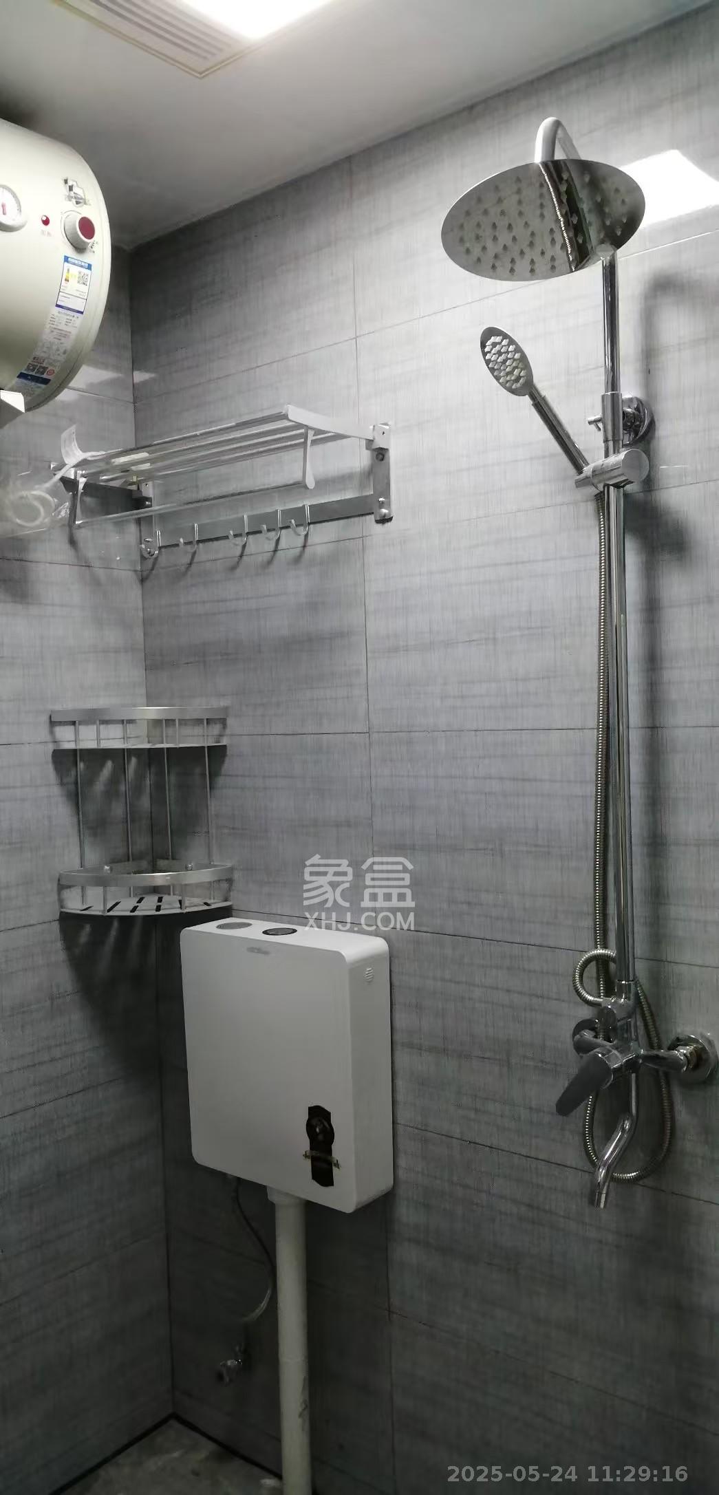 叠彩兰亭  1室1厅1卫   1400.00元/月室内图