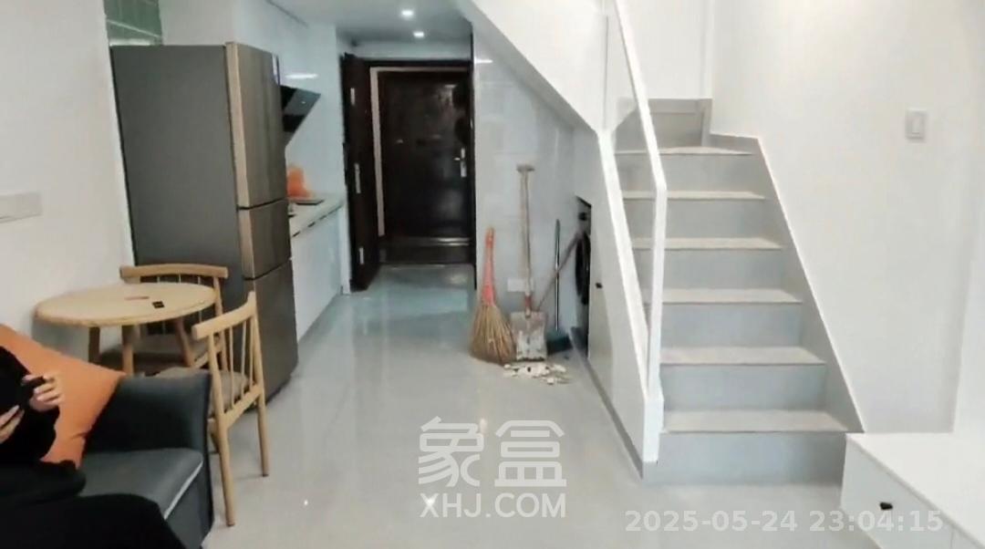 爱家当代境  2室1厅1卫   2100.00元/月室内图