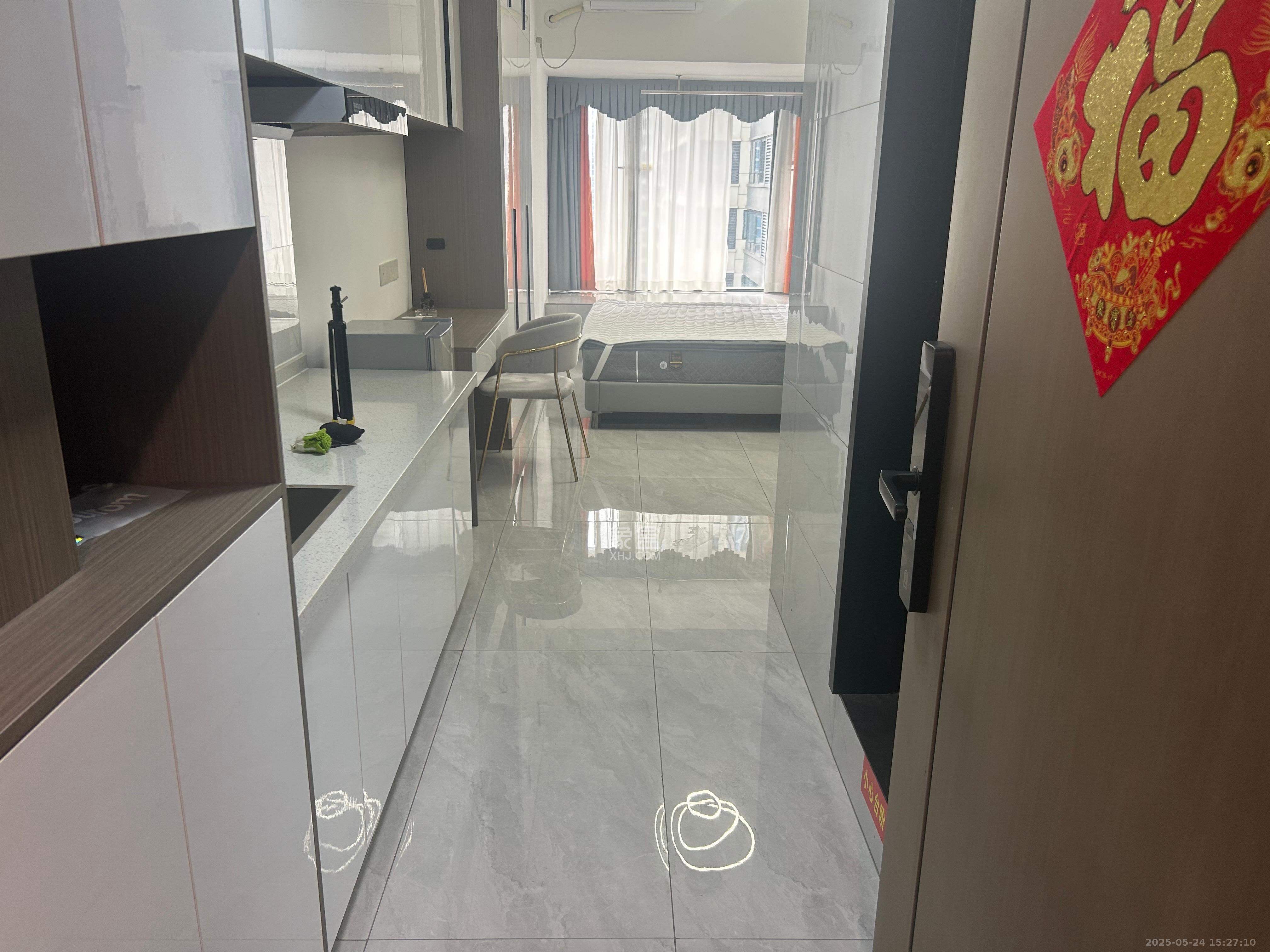 南山梅溪一方  1室1厅1卫   1900.00元/月
