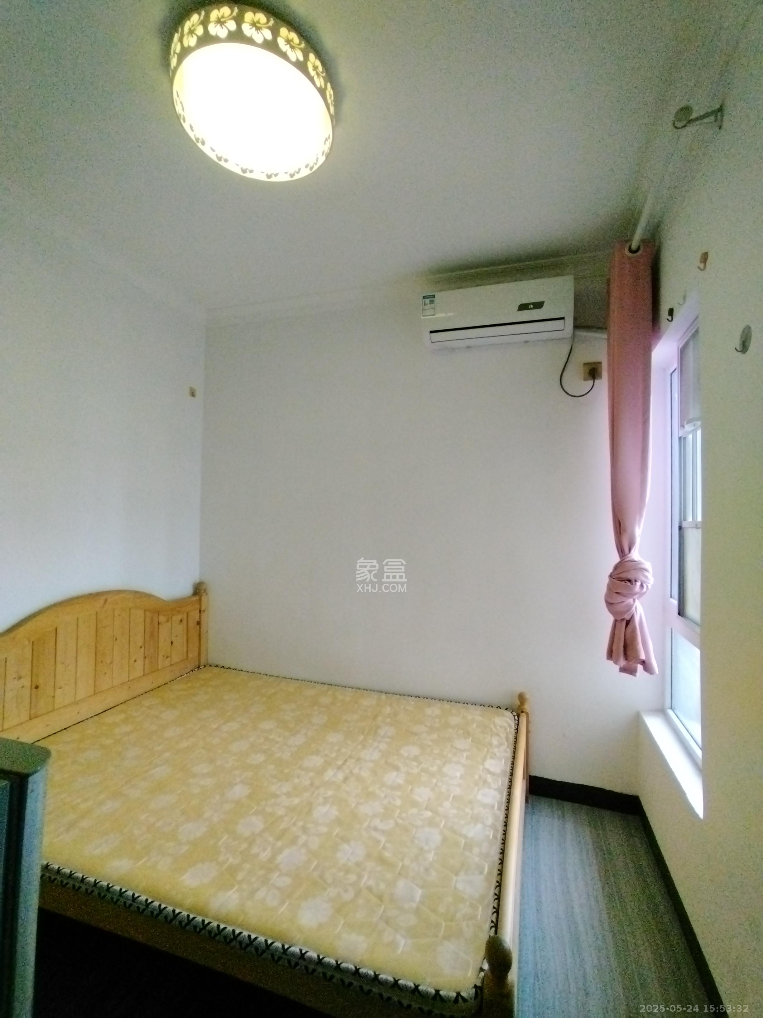 荣盛花语城  2室2厅1卫   1700.00元/月室内图
