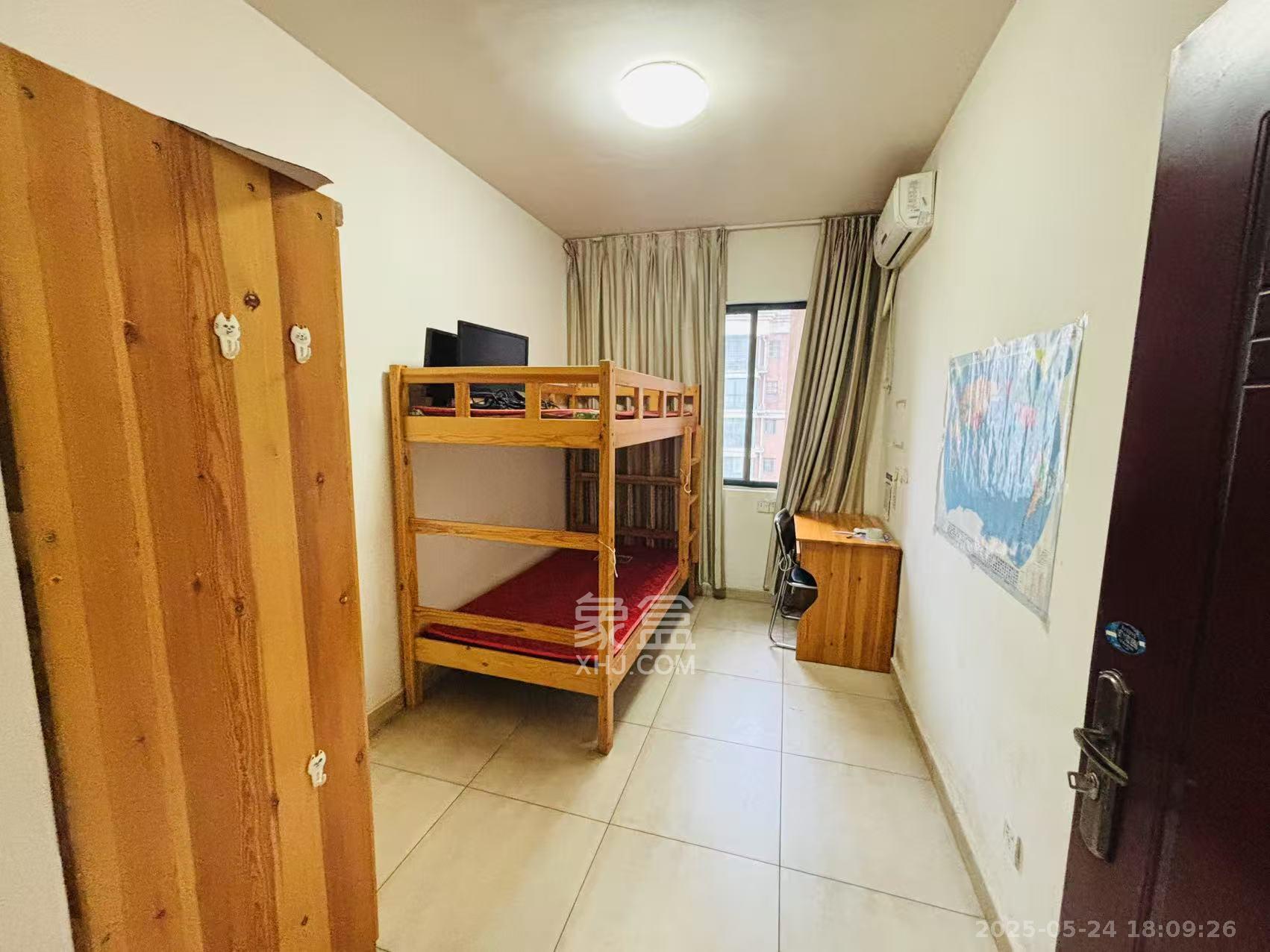 天城湖光山色 2室2厅2卫 1800.00元/月 天城湖光山色 2室2厅2卫 1800.00元/月室内图