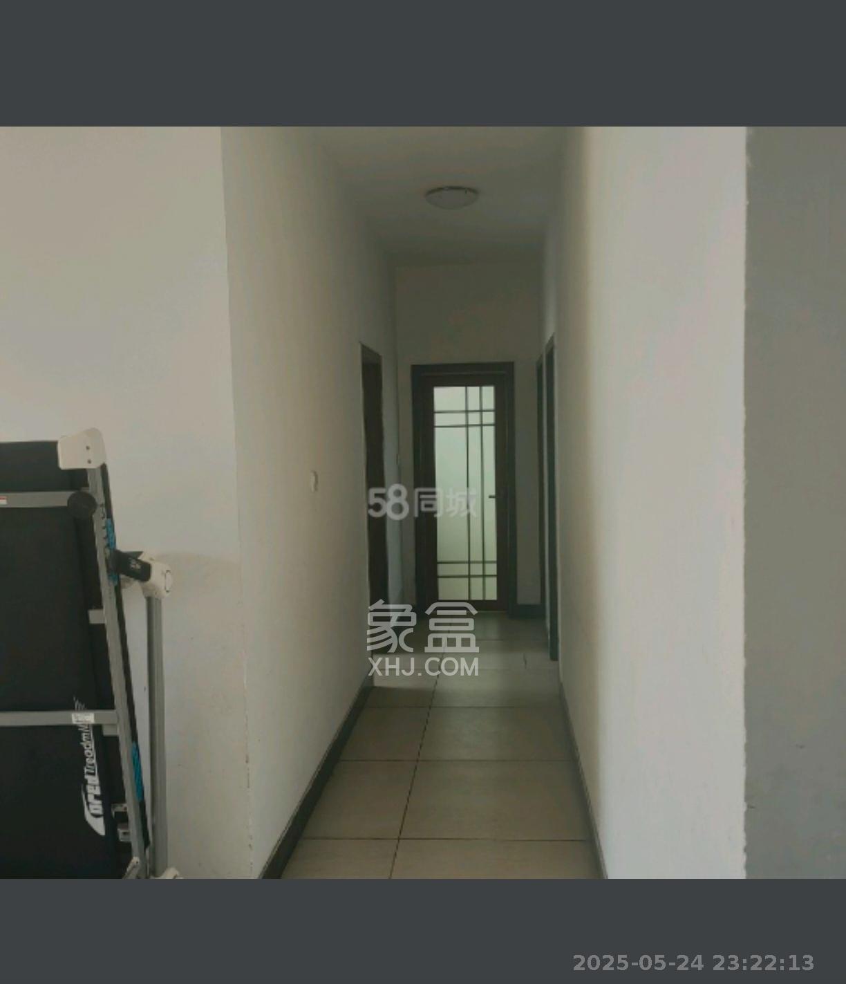 青竹湖畔 3室2厅2卫 2500.0元/月 青竹湖畔 3室2厅2卫 2500.0元/月室内图