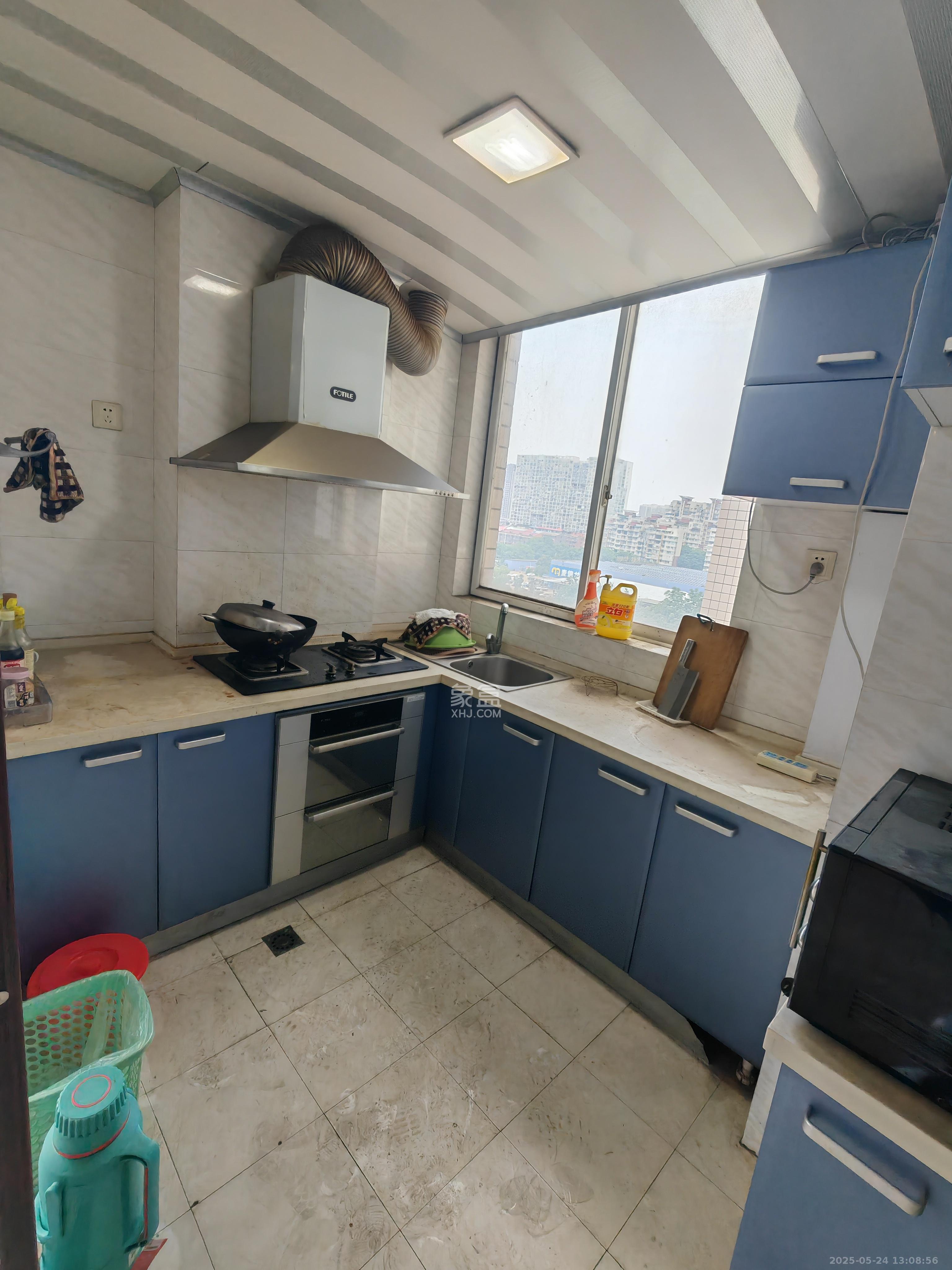 时代先锋 1室0厅0卫 2400.0元/月 时代先锋 1室0厅0卫 2400.0元/月室内图