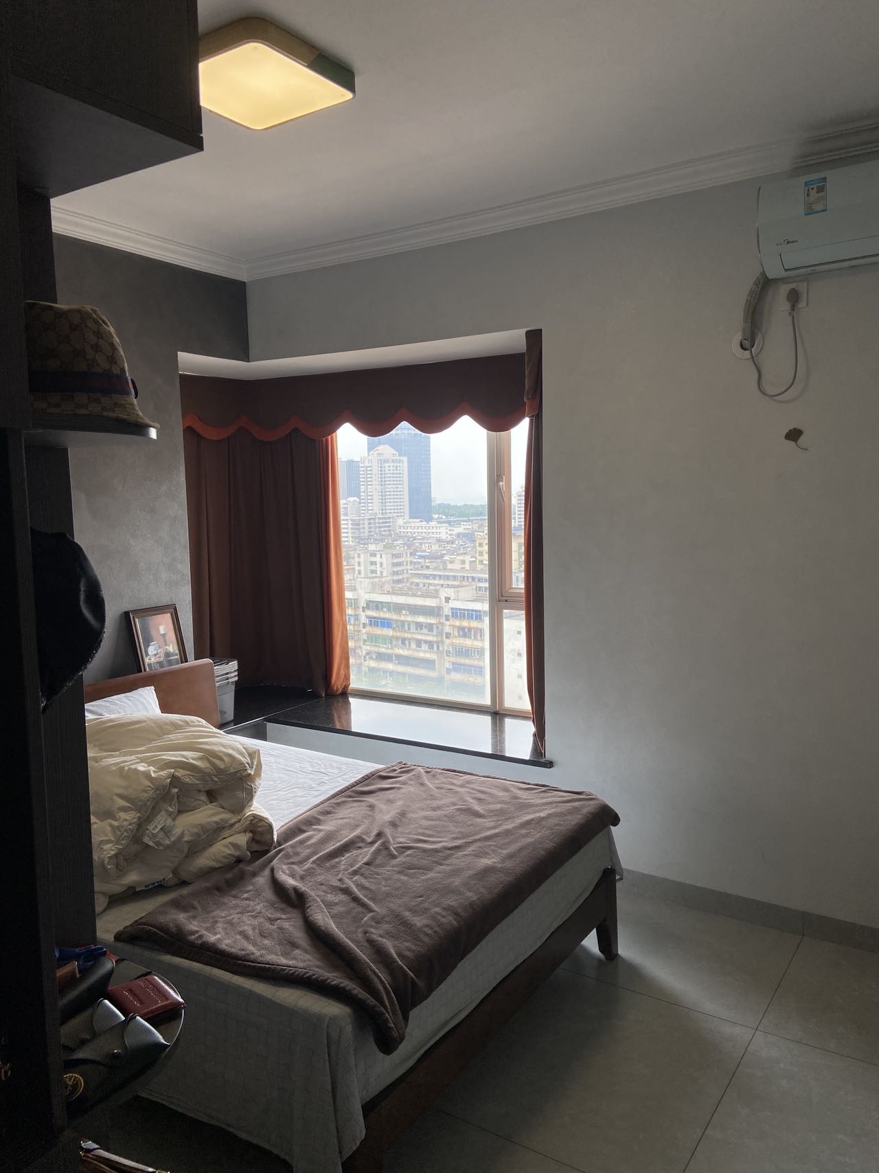 龙华豪居 1室0厅0卫 159.0万 龙华豪居 1室0厅0卫 159.0万室内图