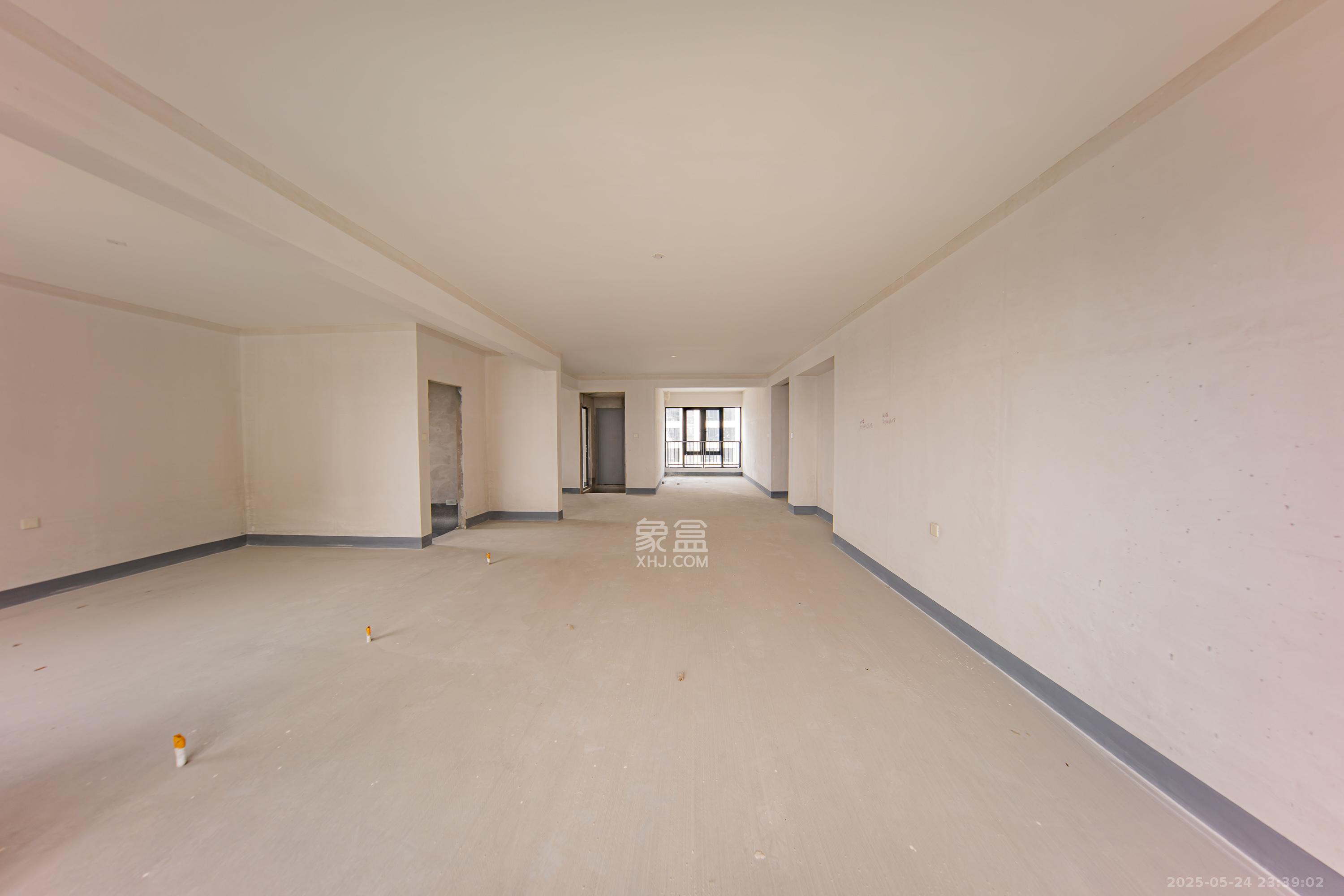 建投象山国际  4室2厅2卫   138.00万