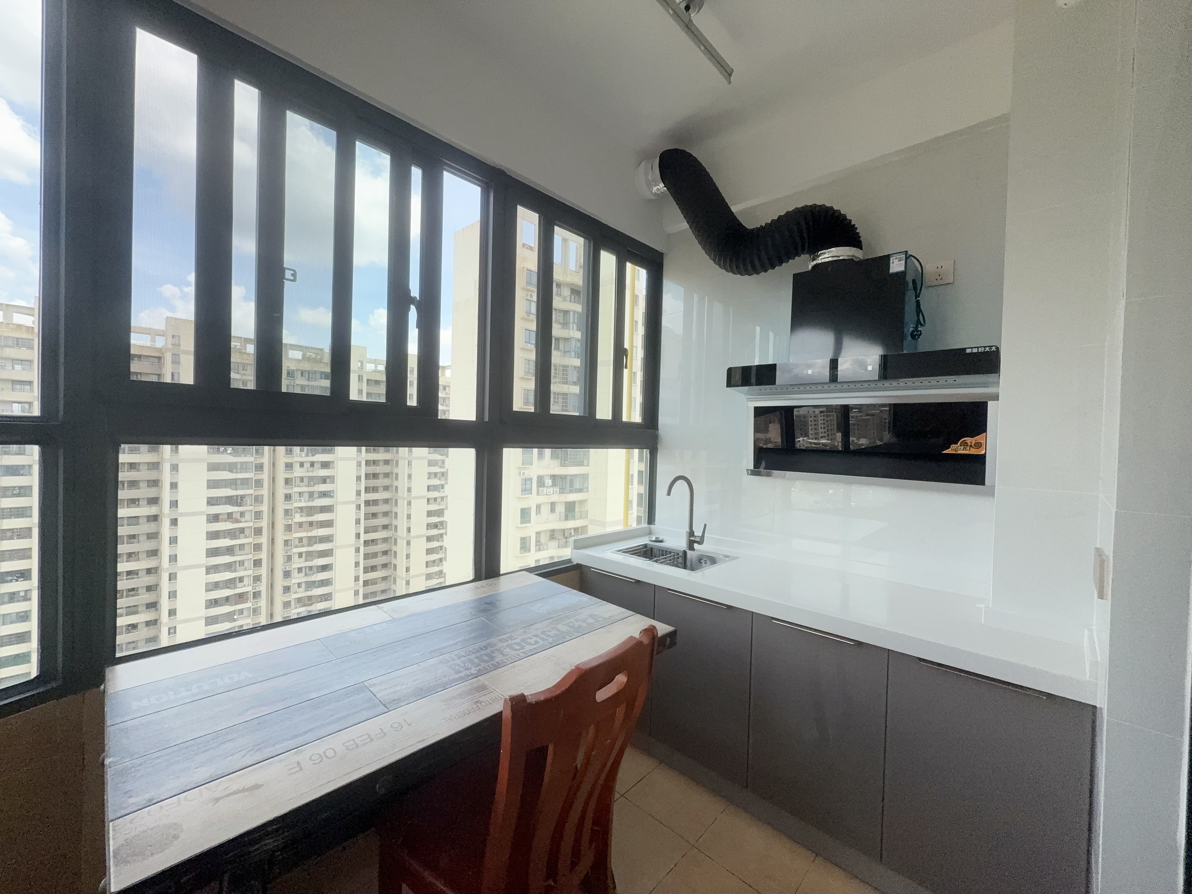 新城吾悦广场 1室0厅1卫 1800.0元/月 新城吾悦广场 1室0厅1卫 1800.0元/月室内图