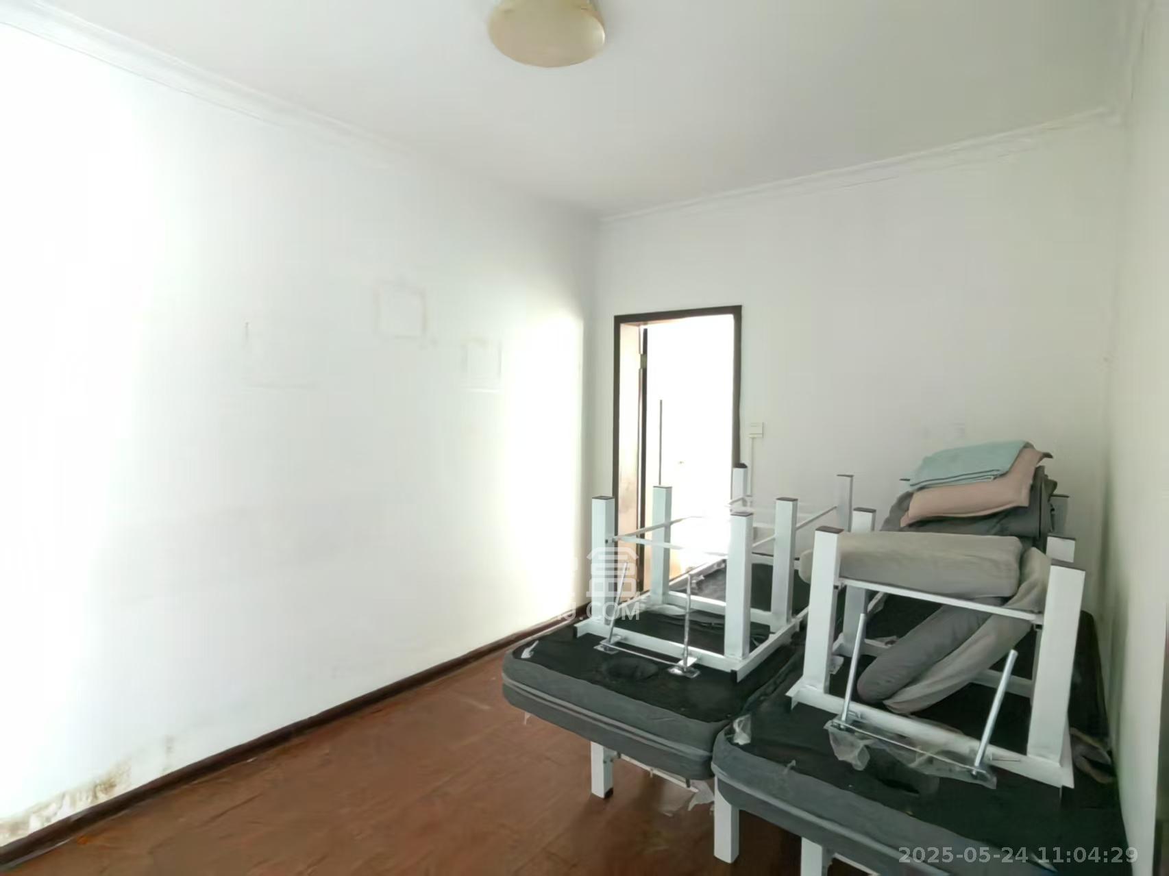 美林银谷 4室2厅4卫 3800.0元/月 美林银谷 4室2厅4卫 3800.0元/月室内图