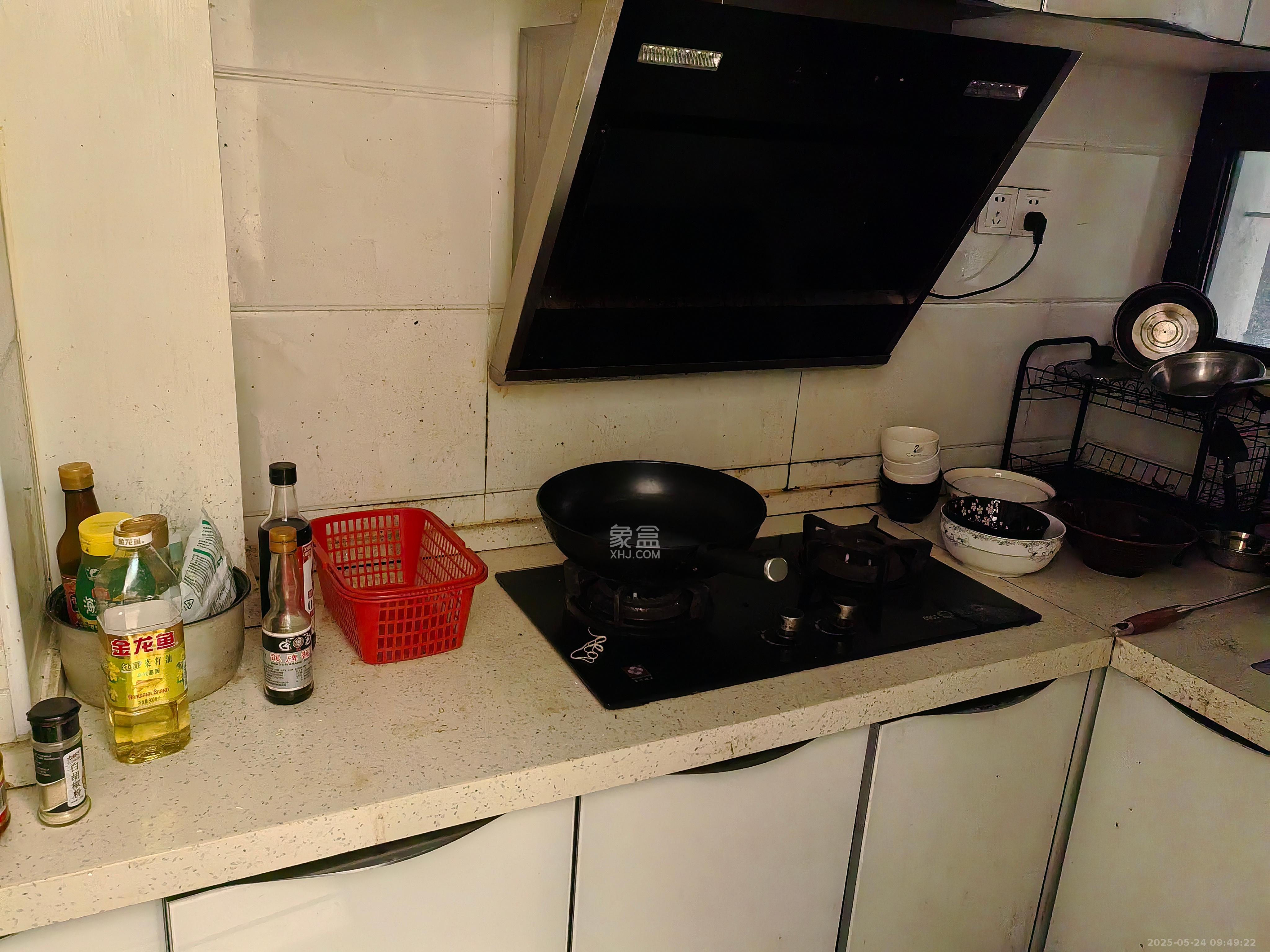 中信凯旋蓝岸(中信新城三期) 1室2厅1卫 1600.0元/月 中信凯旋蓝岸(中信新城三期) 1室2厅1卫 1600.0元/月室内图