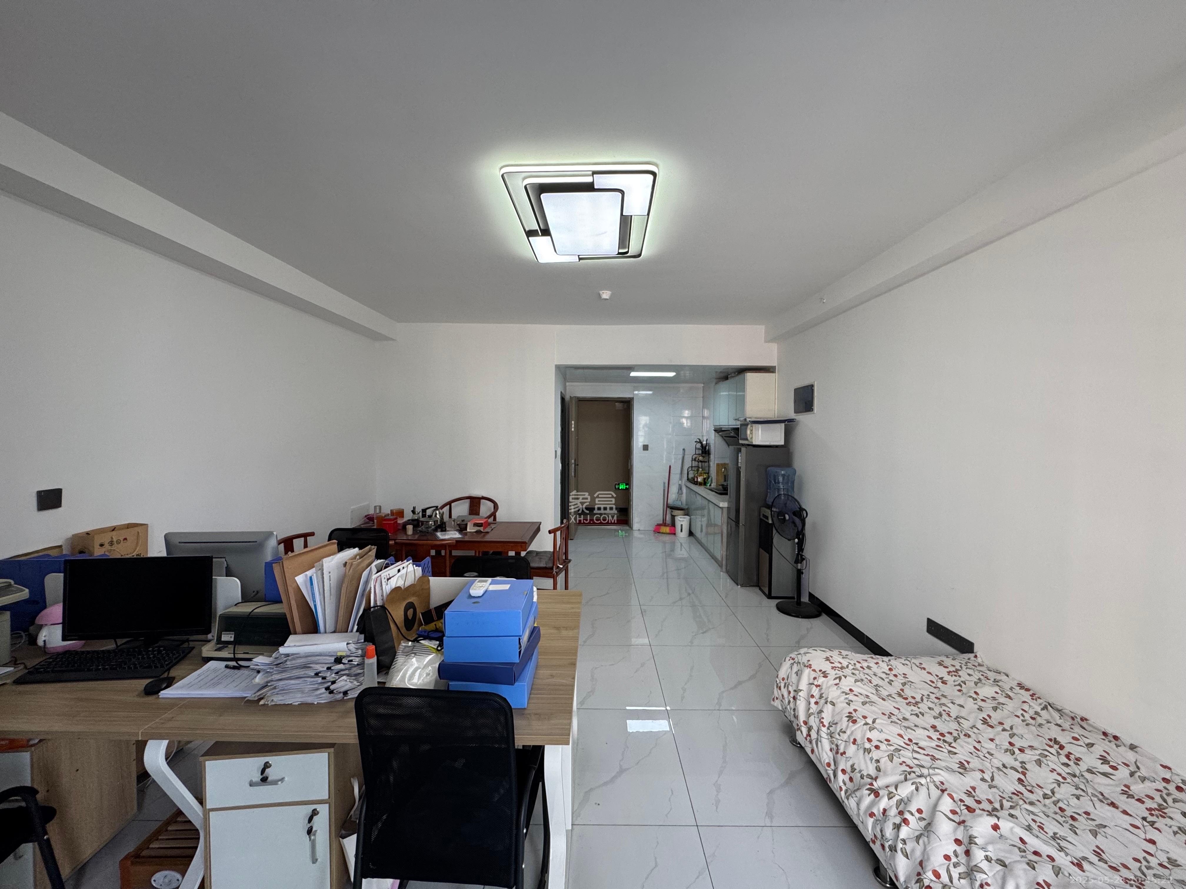 金地铂悦  1室0厅0卫    1600.0元/月 金地铂悦  1室0厅0卫    1600.0元/月室内图