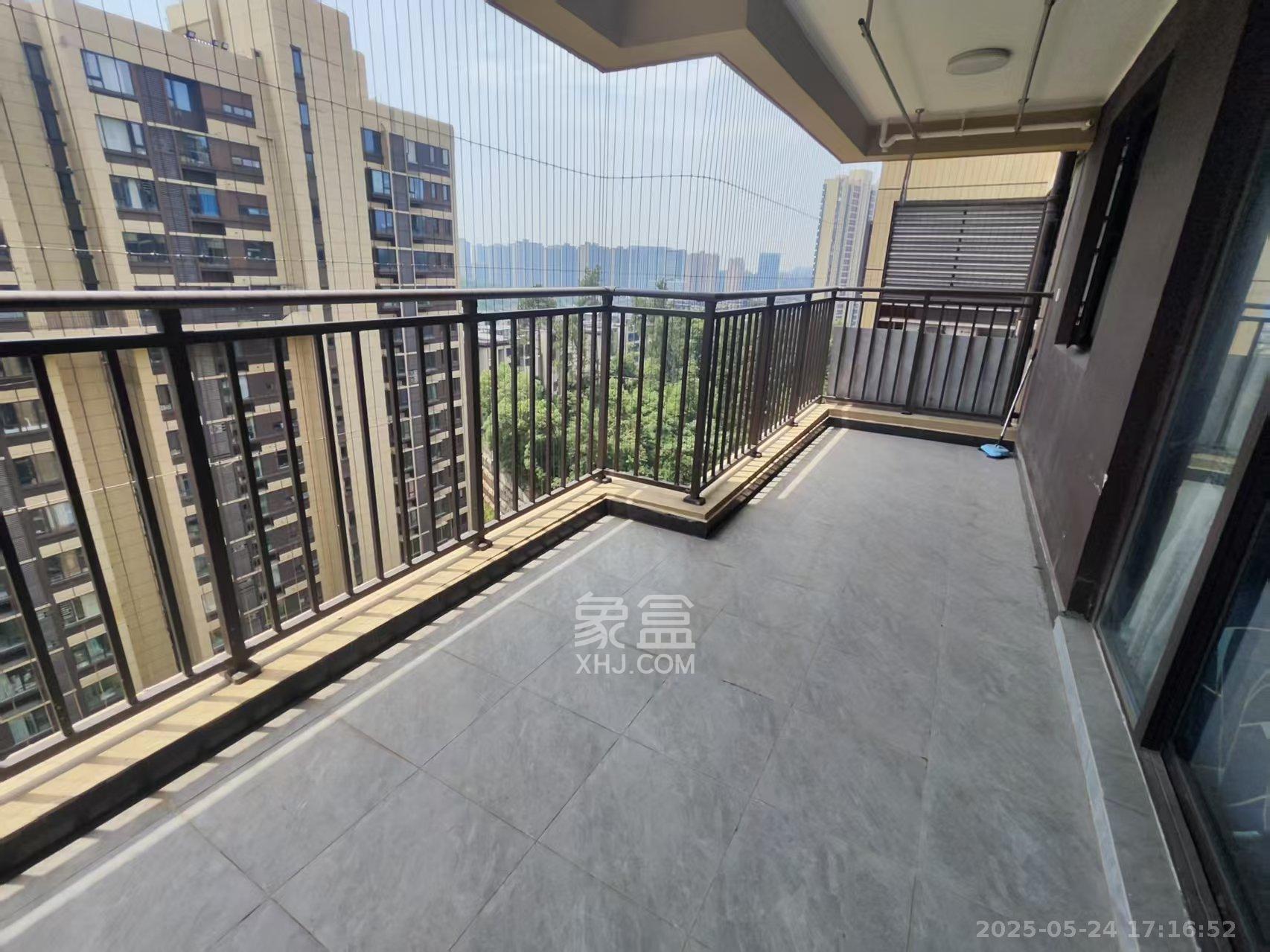 保利城（中航城国际社区、郡原美村）  4室2厅0卫   2600.00元/月室内图