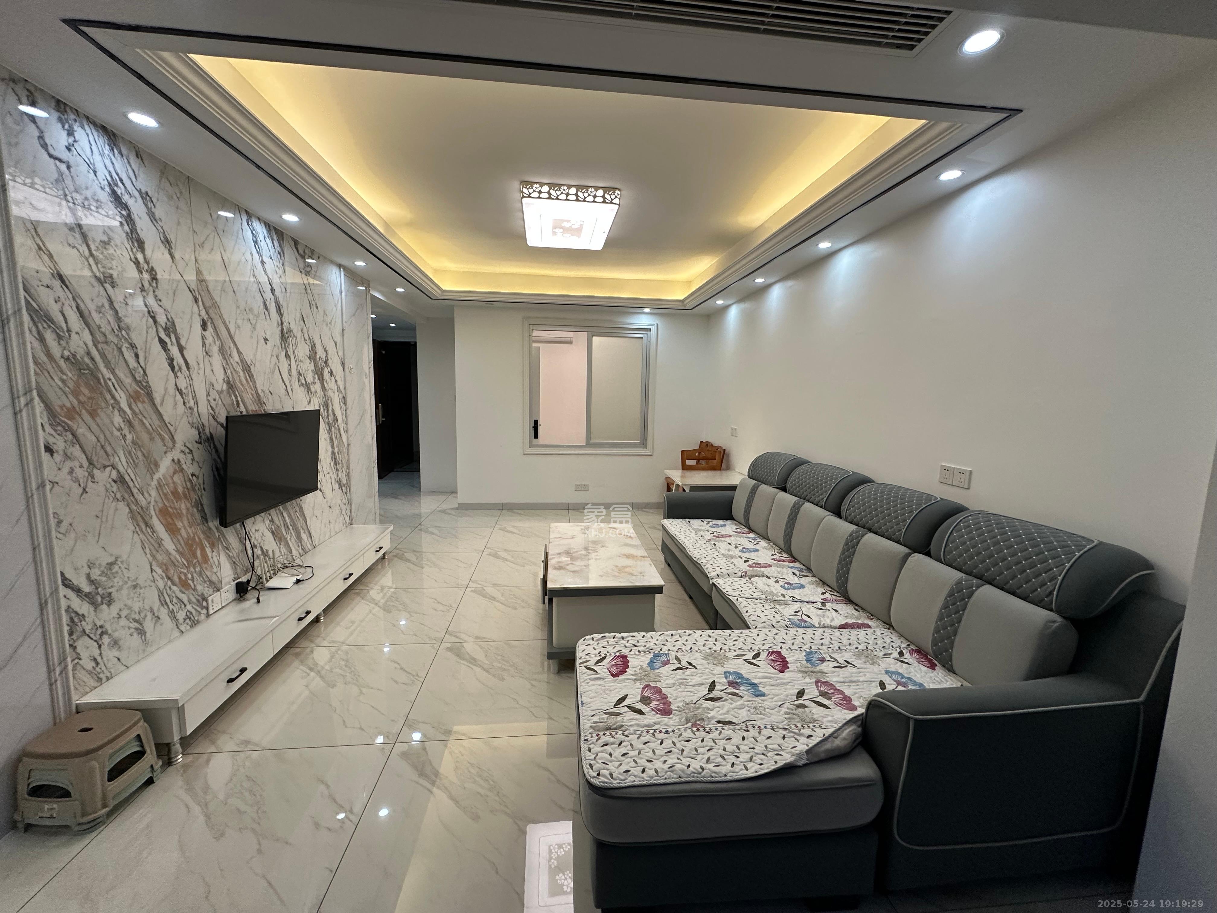 建发中央公园（建发美地）  2室1厅1卫   3200.00元/月室内图