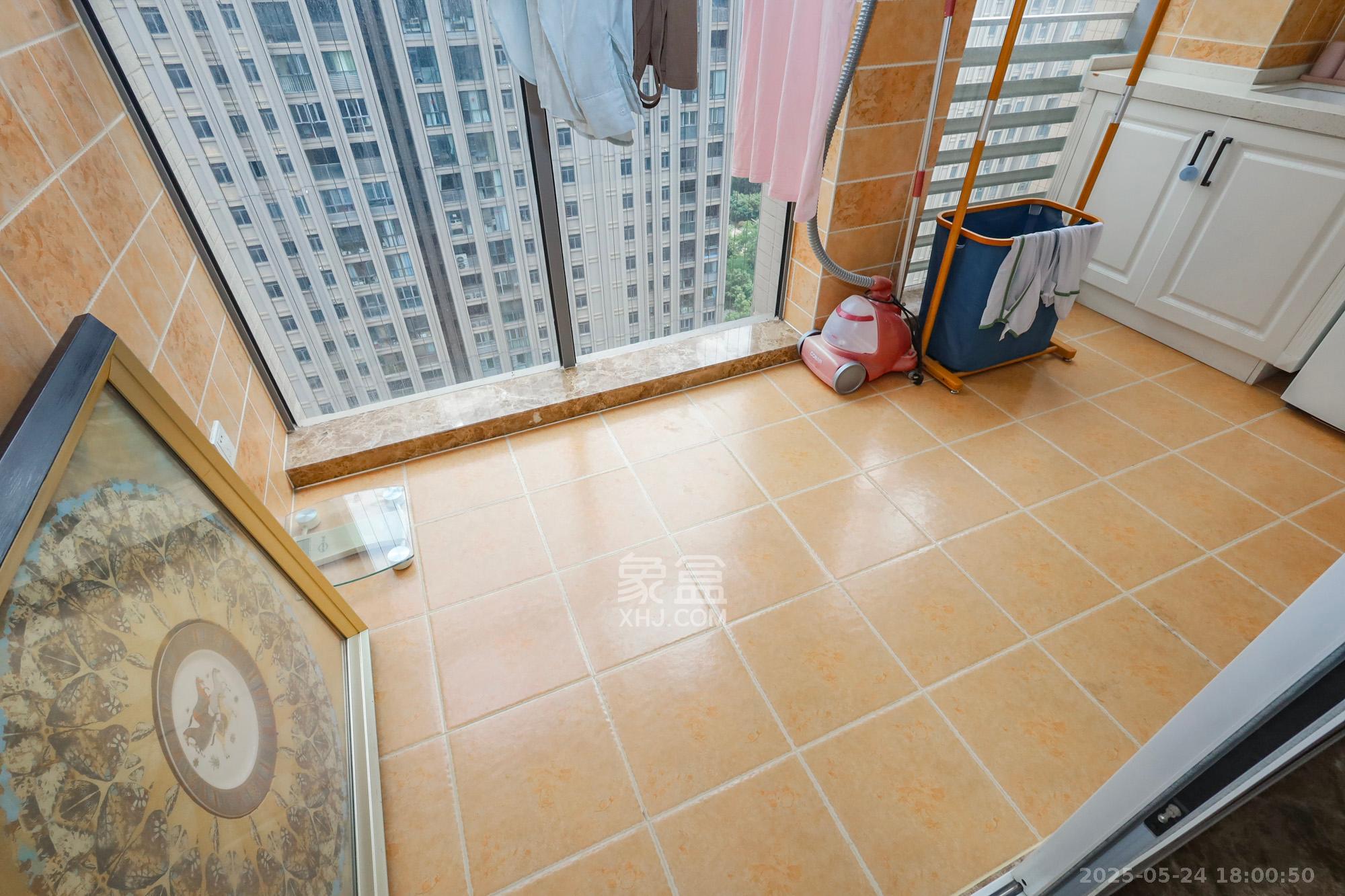 八方小区B区  3室2厅2卫    448.0万 八方小区B区  3室2厅2卫    448.0万其他