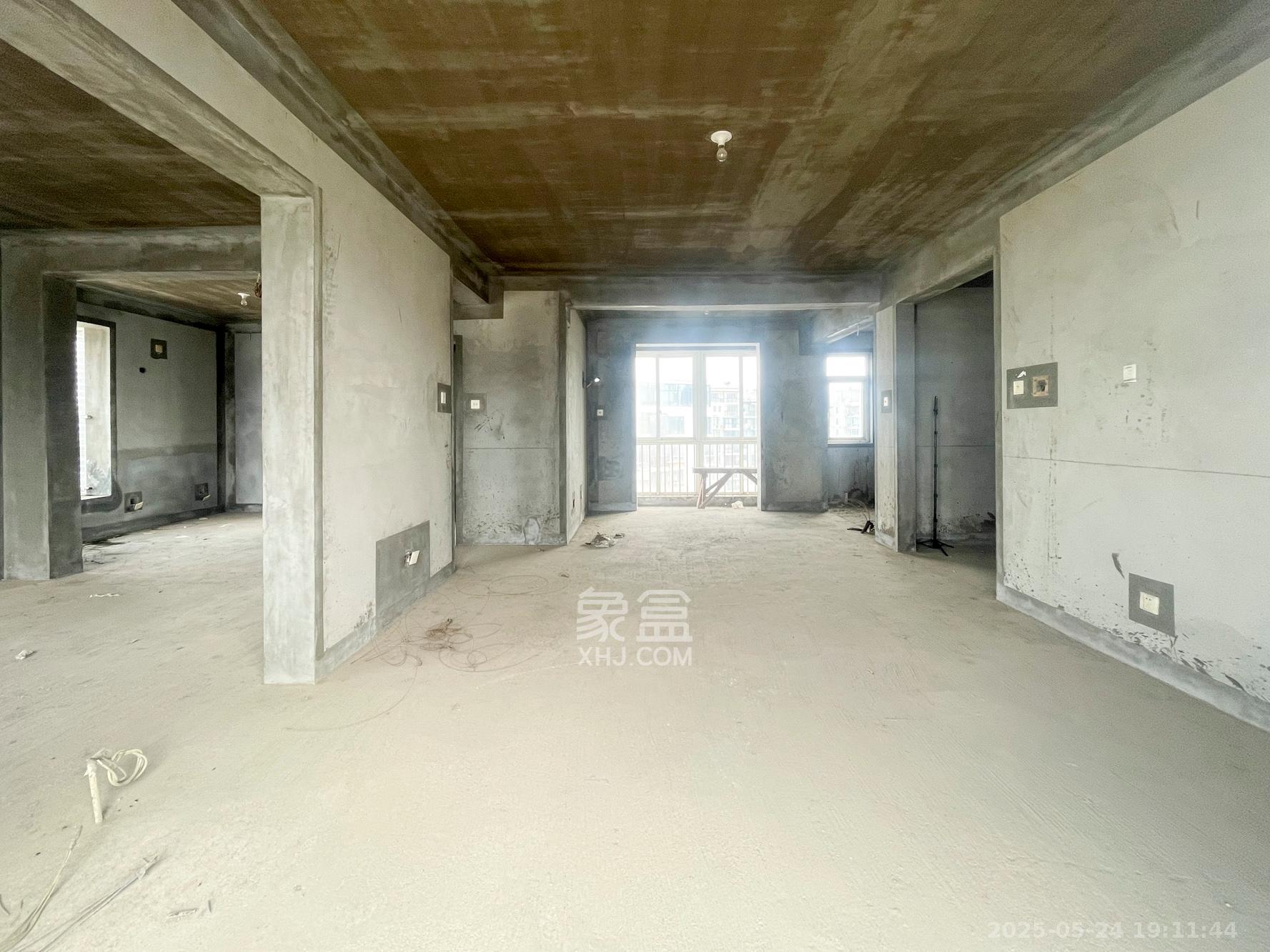 山语城一期 2室2厅1卫 55.0万 山语城一期 2室2厅1卫 55.0万客厅