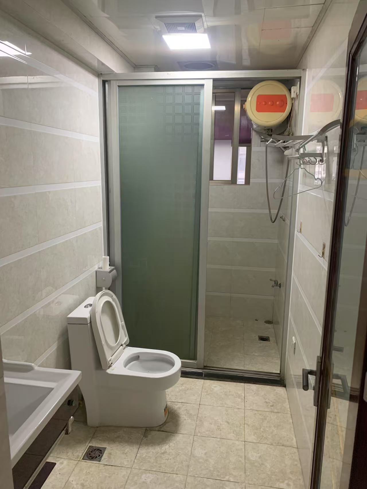 博南苑二期  2室2厅1卫   1700.00元/月室内图
