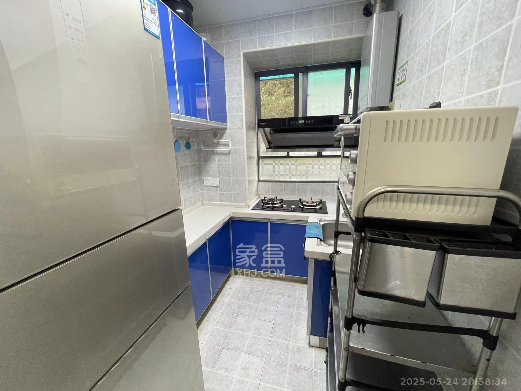 红旗社区  2室1厅1卫   1900.00元/月室内图