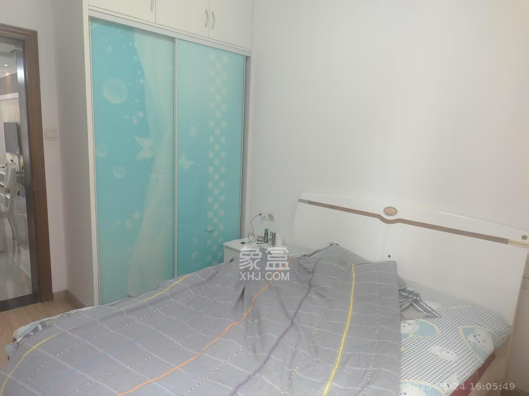 华雅花园  3室2厅1卫   1600.00元/月室内图