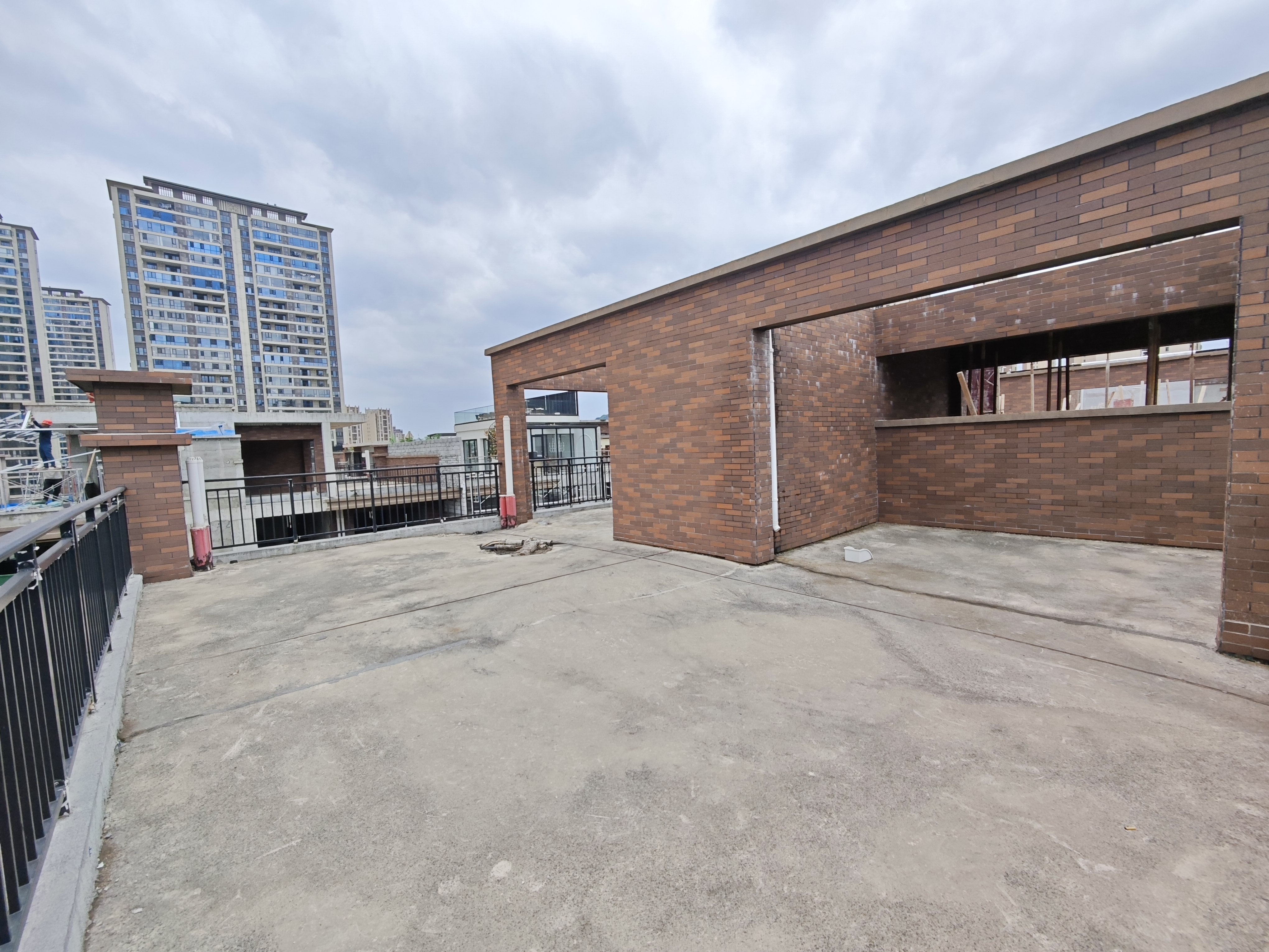 碧桂园翘楚棠 4室2厅2卫 178.0万 碧桂园翘楚棠 4室2厅2卫 178.0万其他