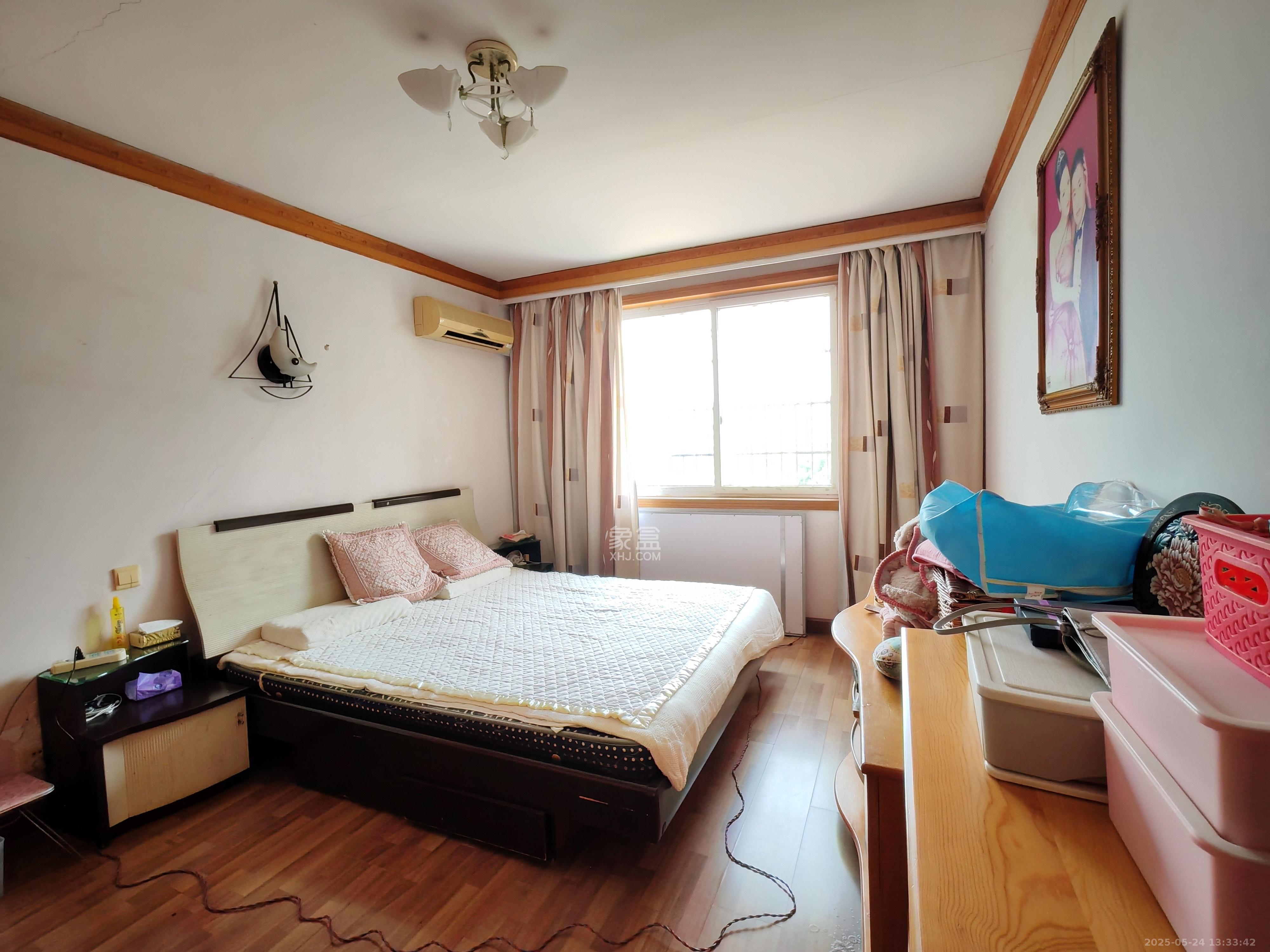 德政园  3室2厅1卫    2400.0元/月 德政园  3室2厅1卫    2400.0元/月室内图