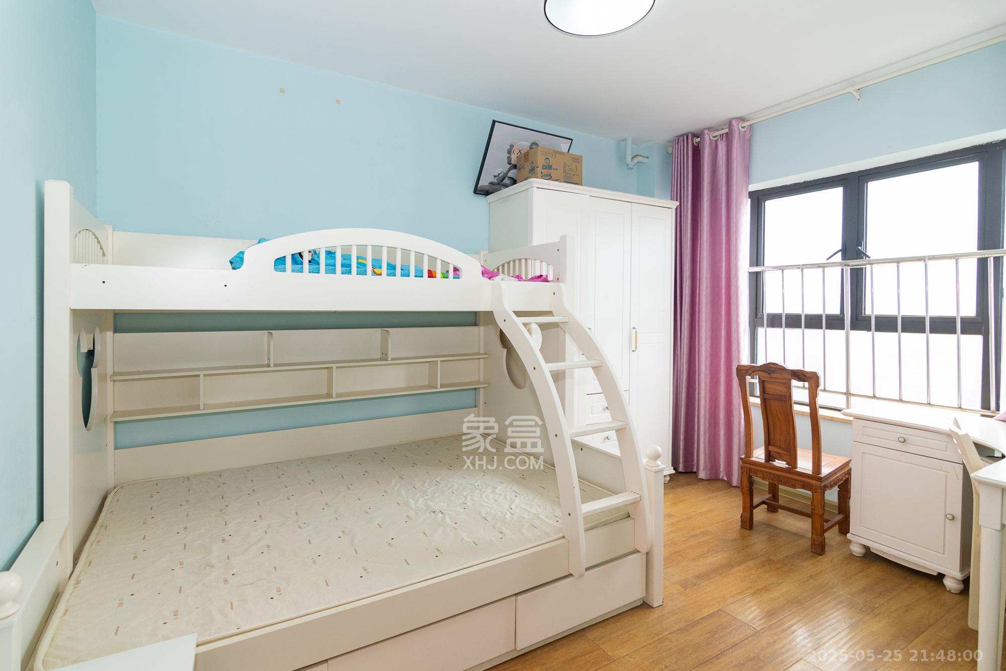 润和紫郡一期  4室2厅1卫    110.0万卧室