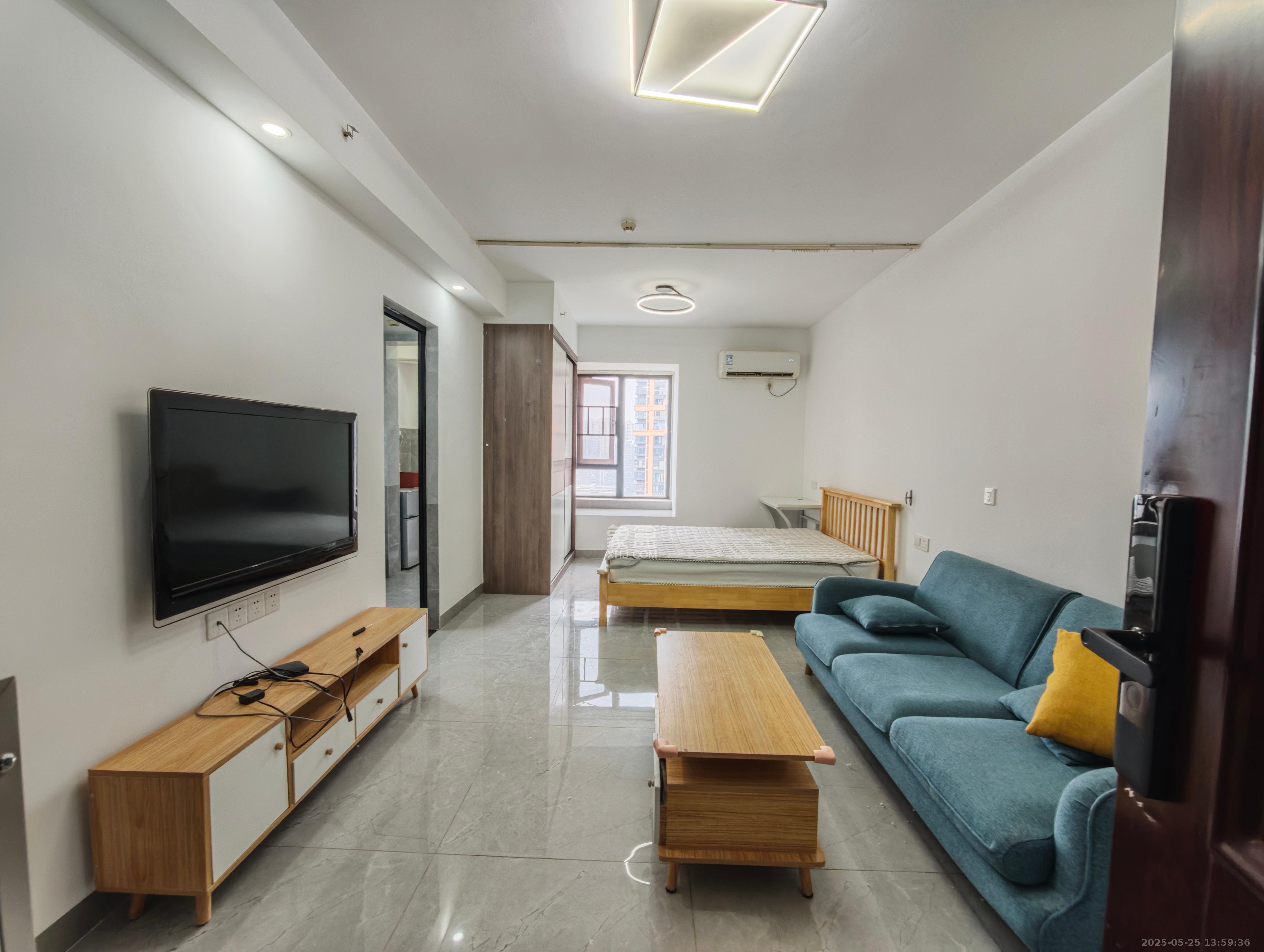 天健城  1室1厅1卫    2500.0元/月 天健城  1室1厅1卫    2500.0元/月室内图1