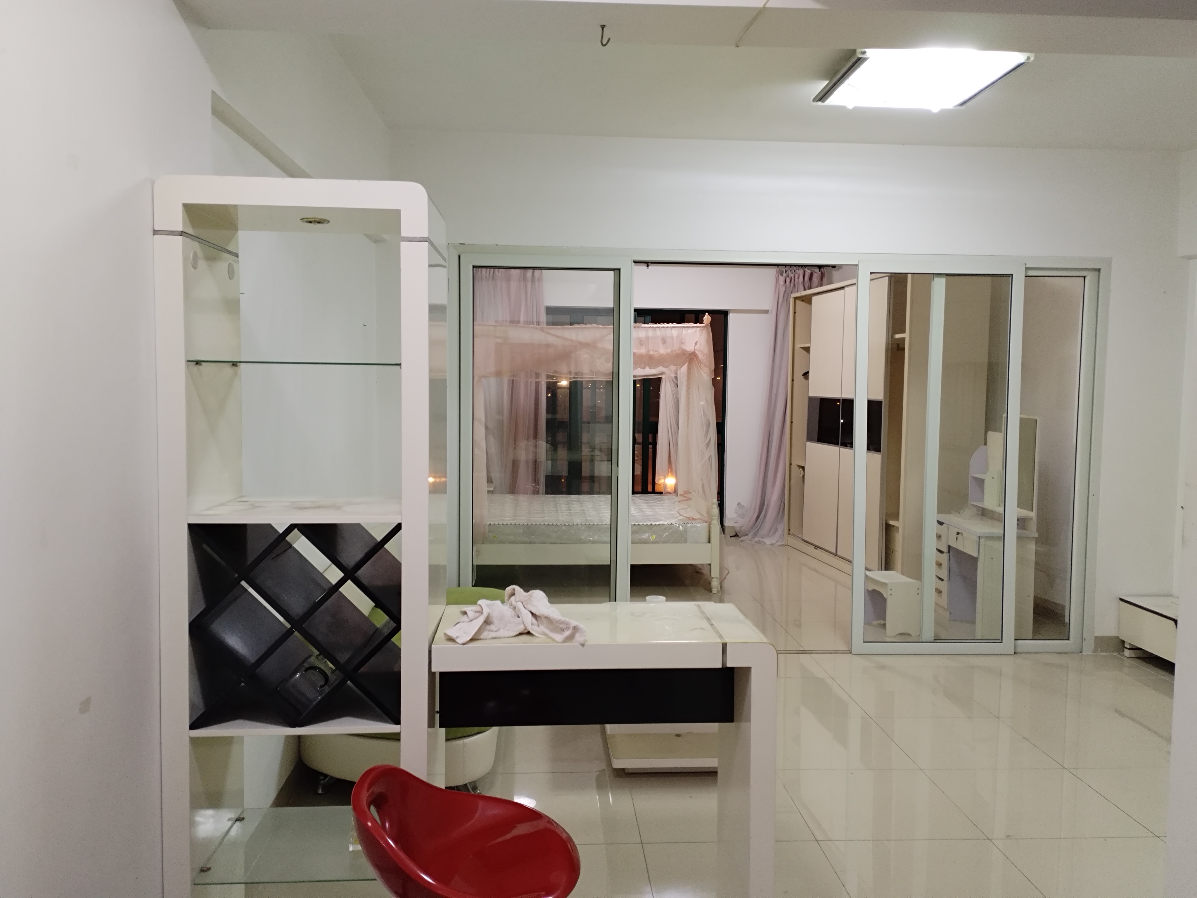 海顿大厦 2室2厅1卫 89.0万 海顿大厦 2室2厅1卫 89.0万室内图