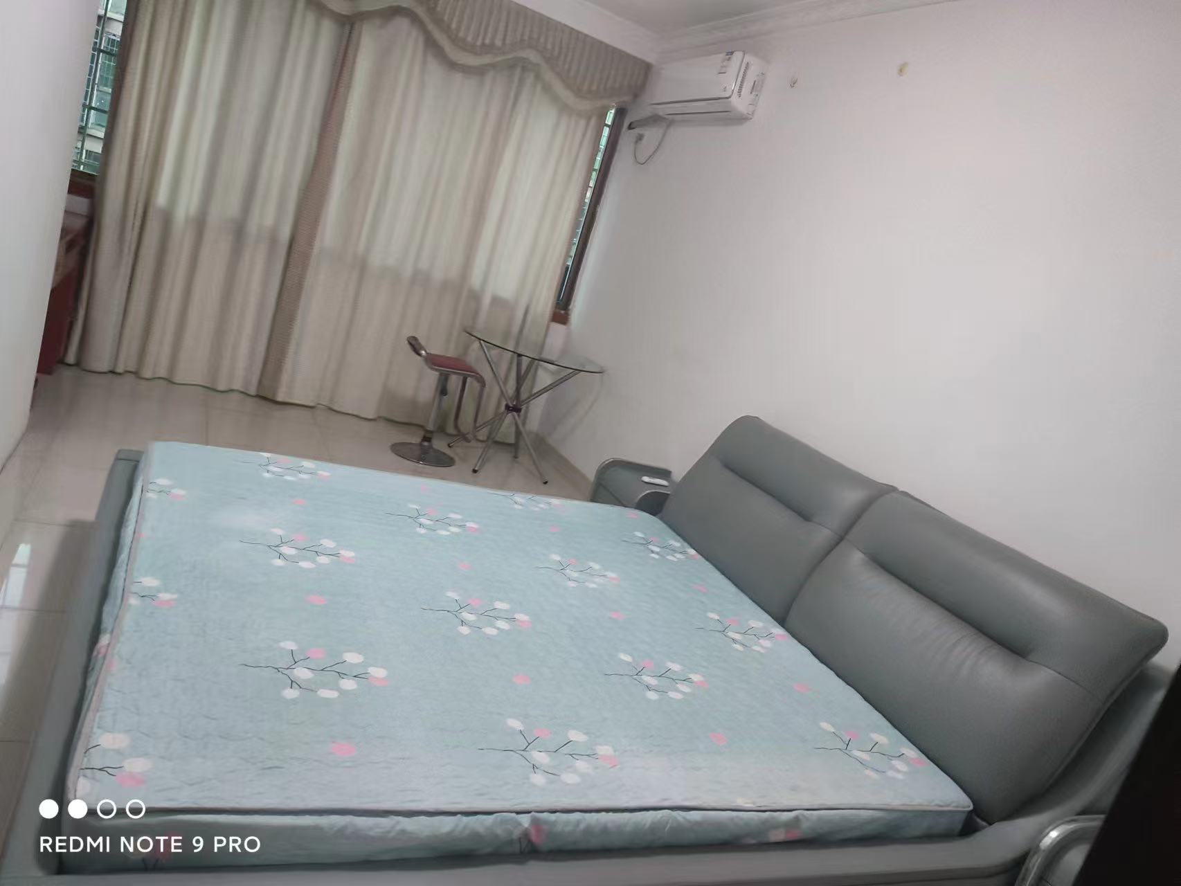 雅士林安置房 3室2厅2卫 1500.0元/月 雅士林安置房 3室2厅2卫 1500.0元/月室内图