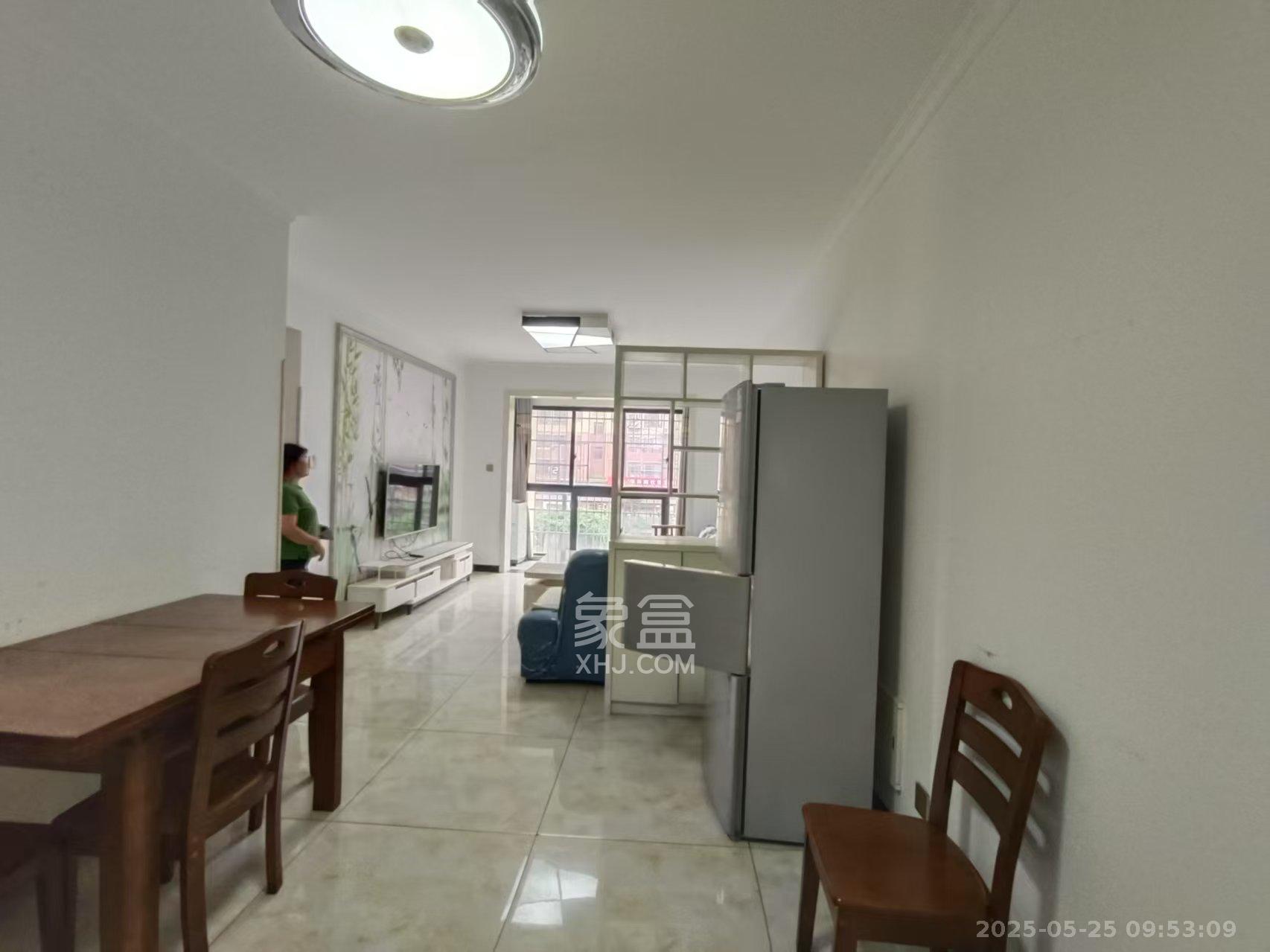 中悦领秀城  3室2厅1卫    1600.0元/月 中悦领秀城  3室2厅1卫    1600.0元/月